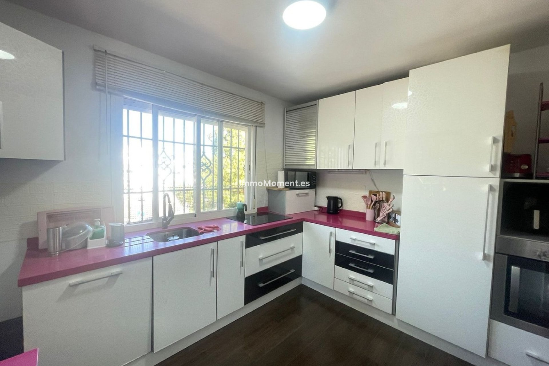Resale - Townhouse - Estepona - Estepona Centro