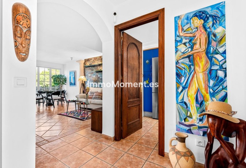 Resale - Townhouse - Estepona - Estepona Centro