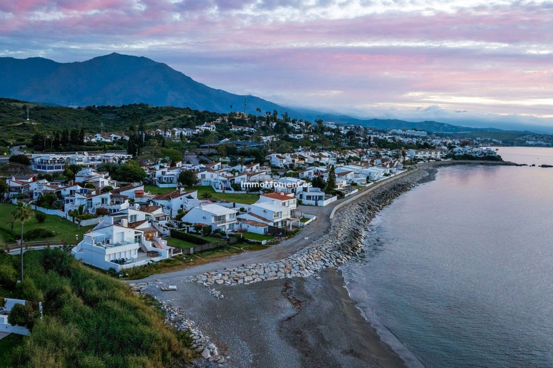 Resale - Townhouse - Estepona - Estepona Centro