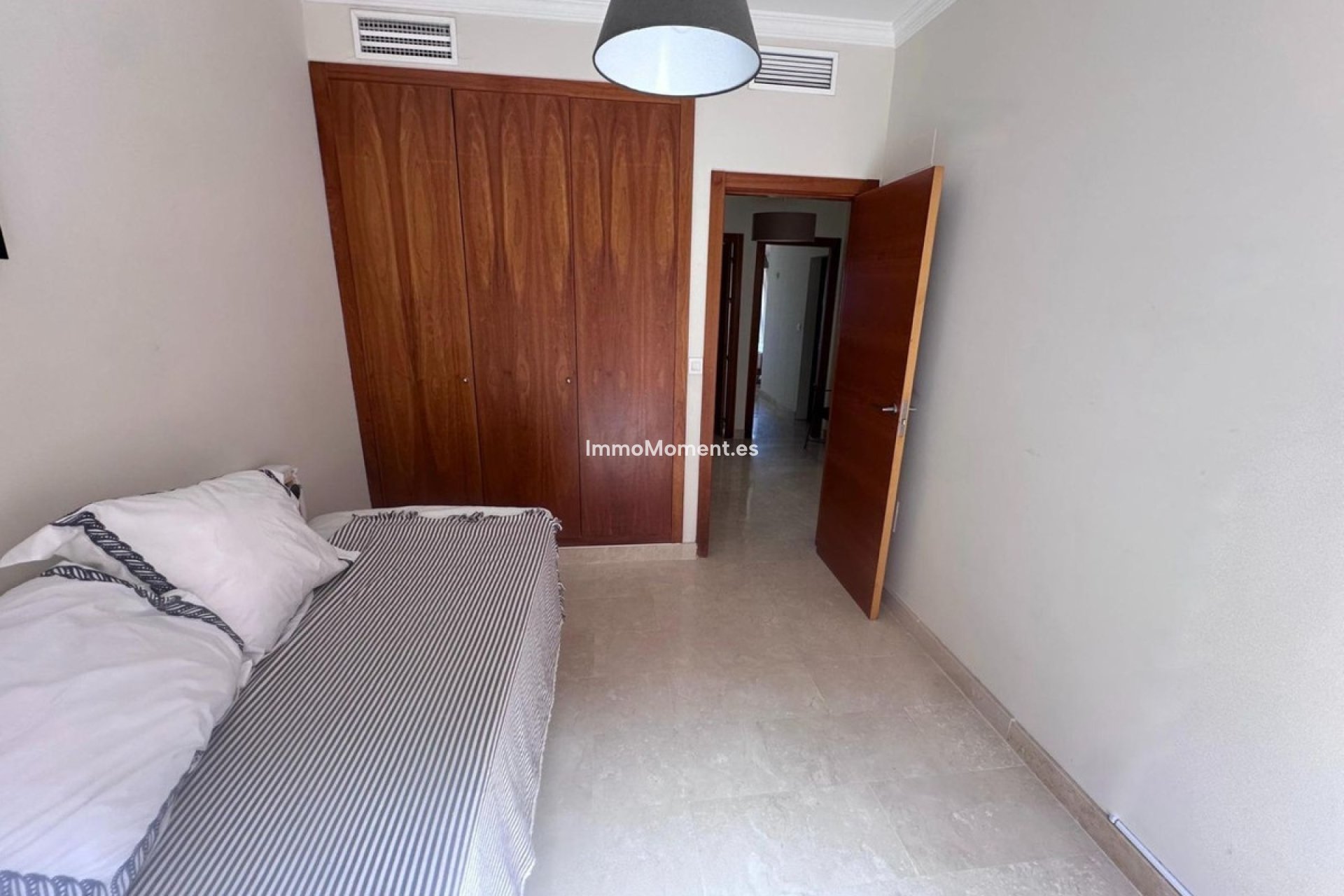 Resale - Townhouse - Estepona - Estepona Centro