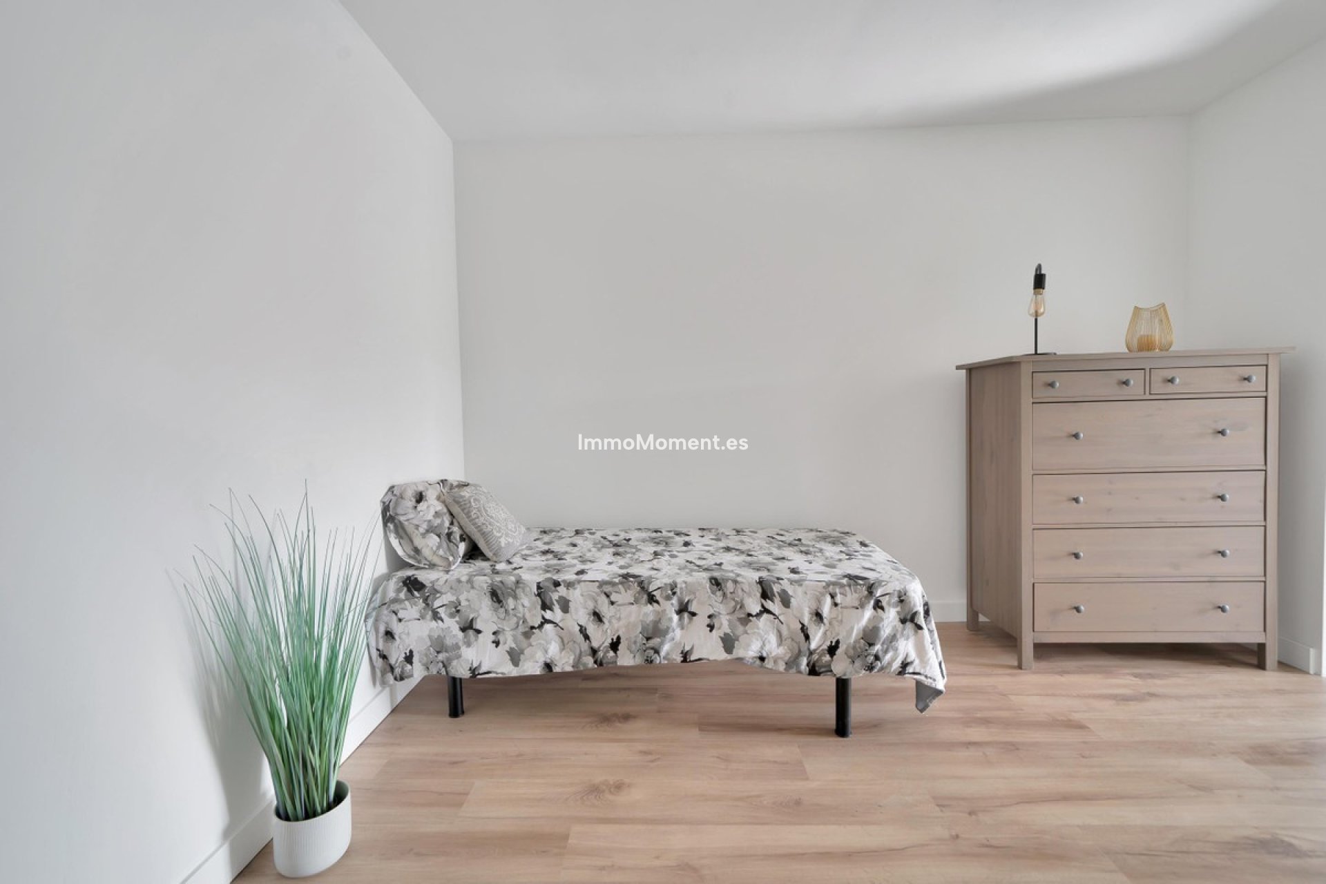 Resale - Townhouse - Estepona - Estepona Centro