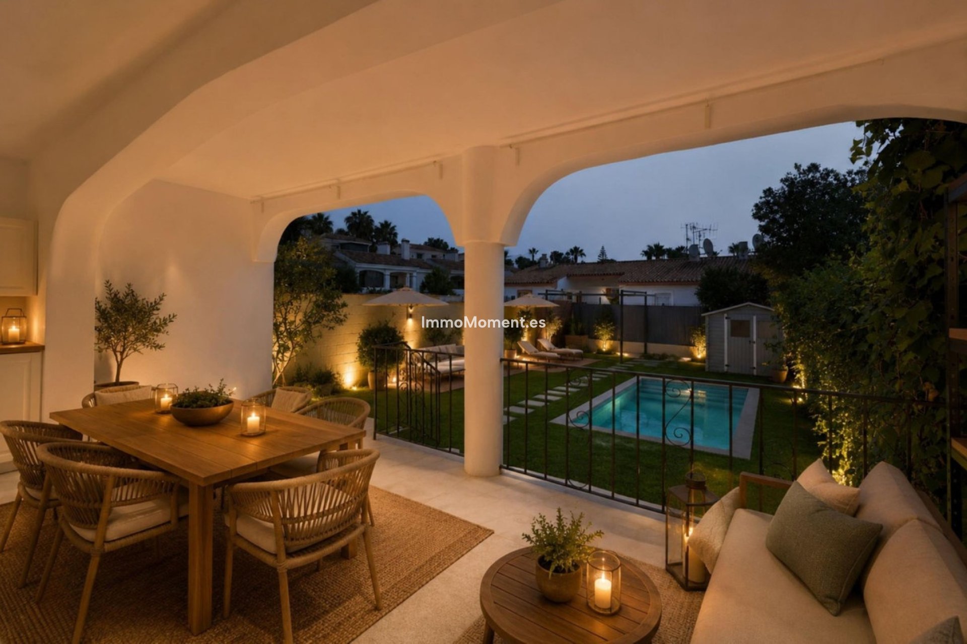 Resale - Townhouse - Estepona - Estepona Centro