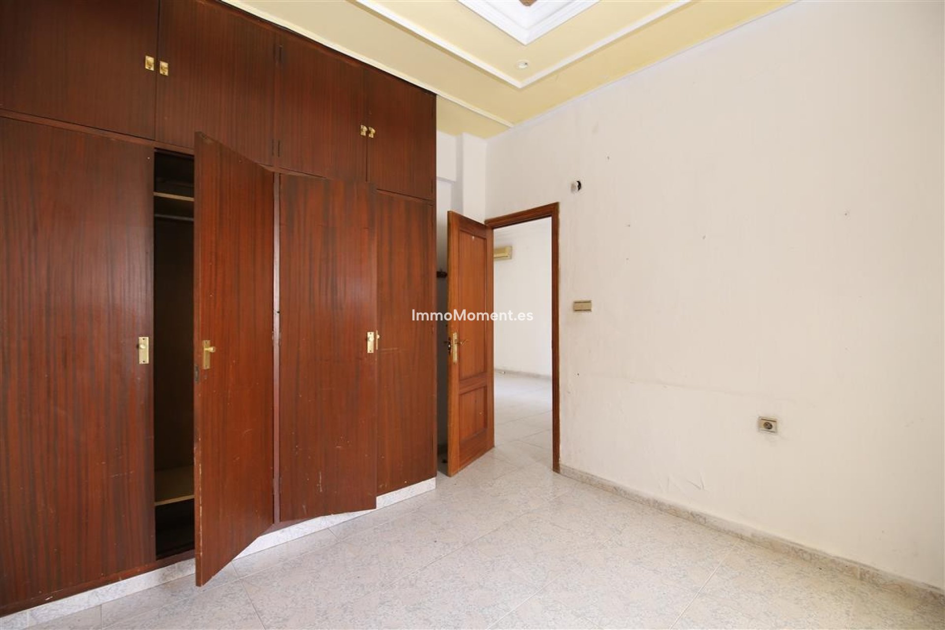 Resale - Townhouse - Estepona - Estepona Centro