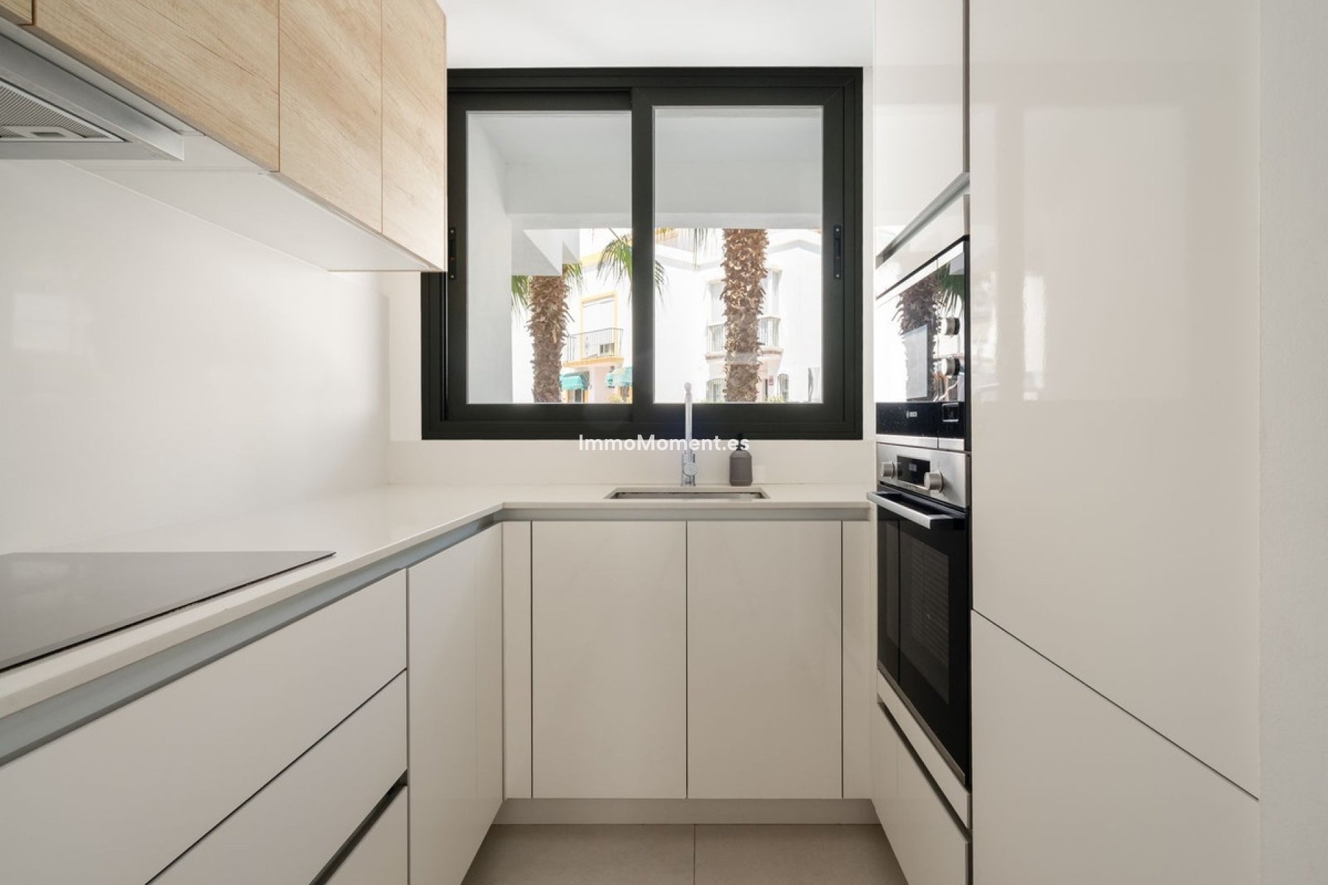 Resale - Townhouse - Estepona - Estepona Centro