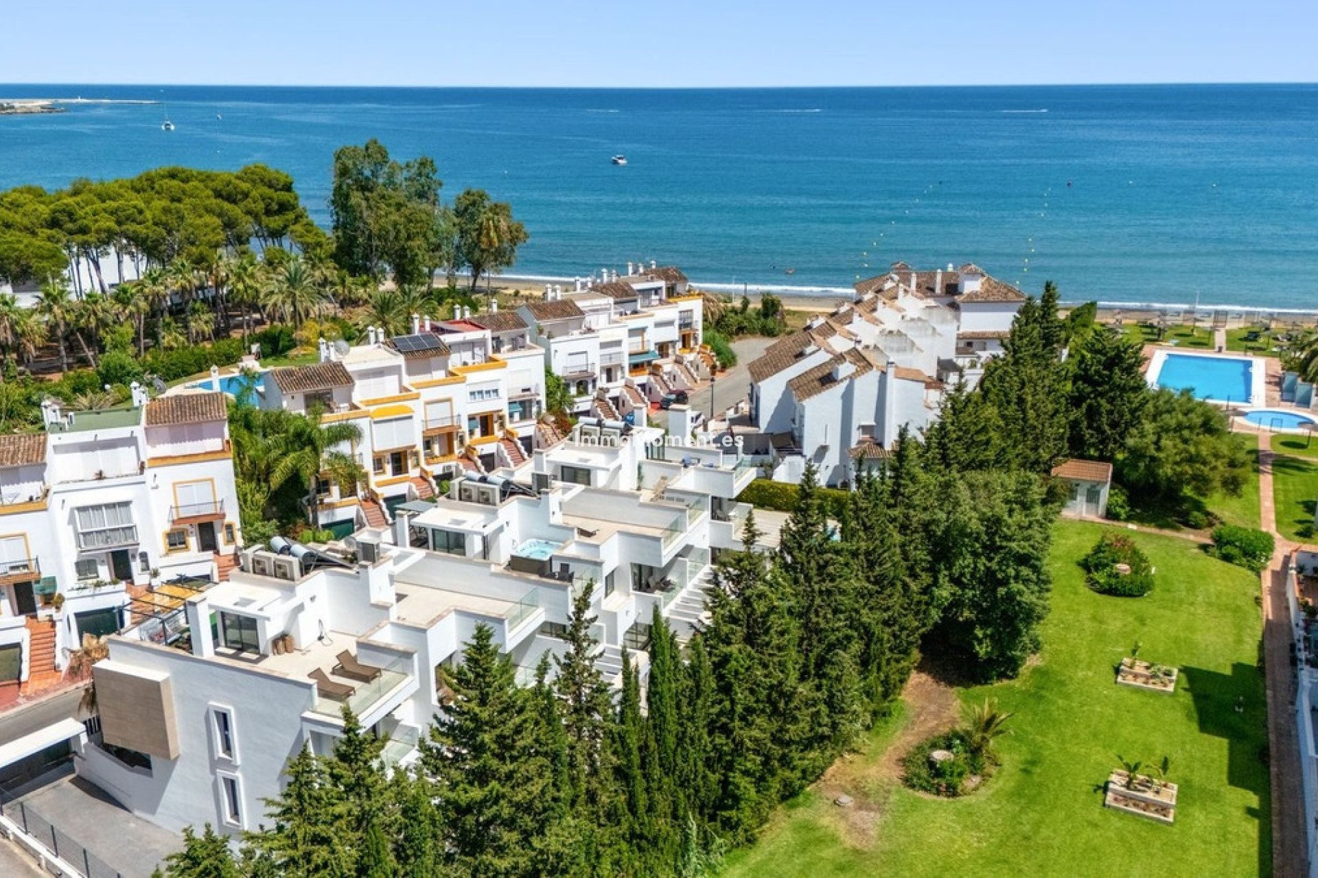 Resale - Townhouse - Estepona - Estepona Centro
