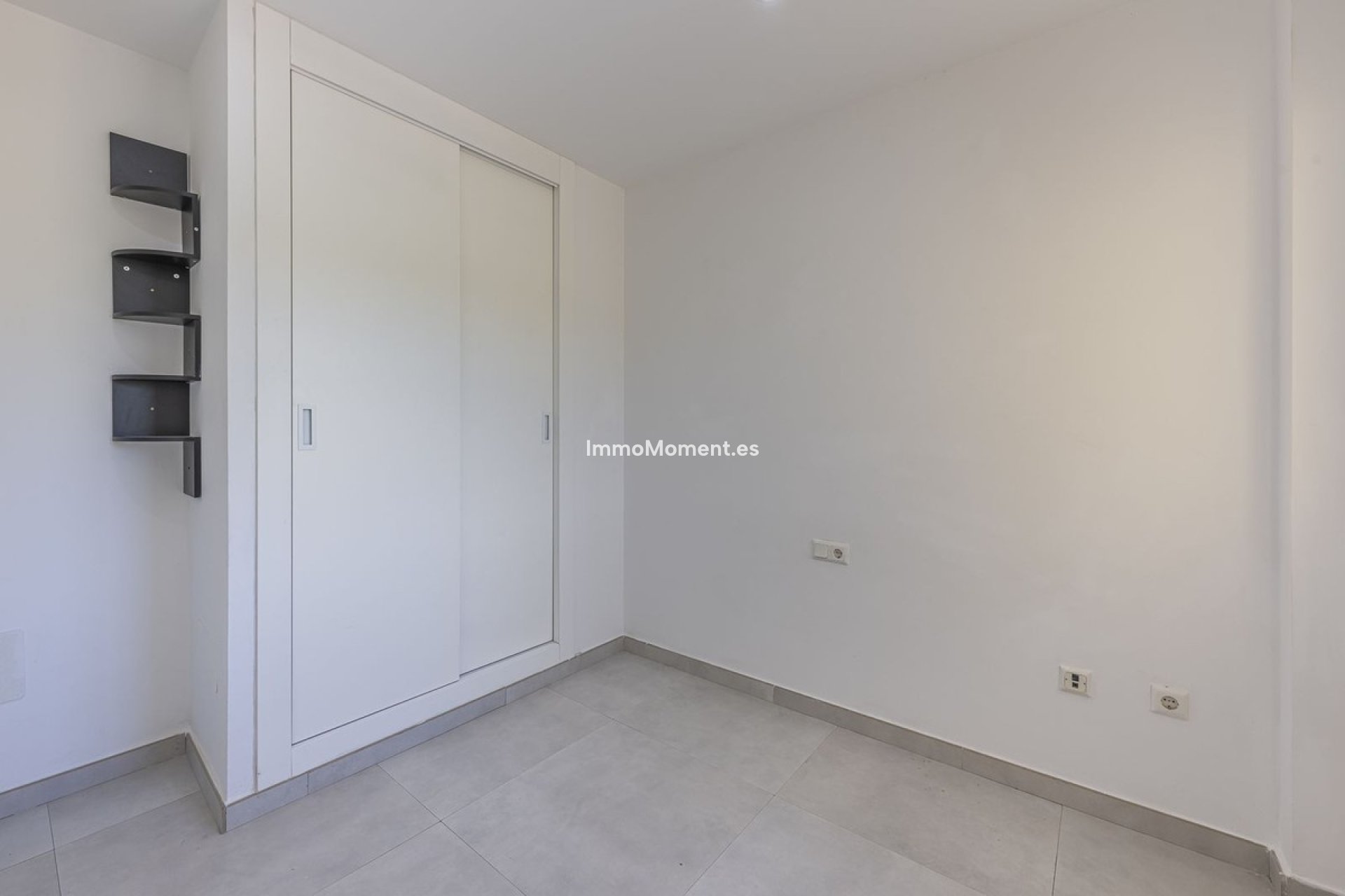 Resale - Townhouse - Estepona - Estepona Centro
