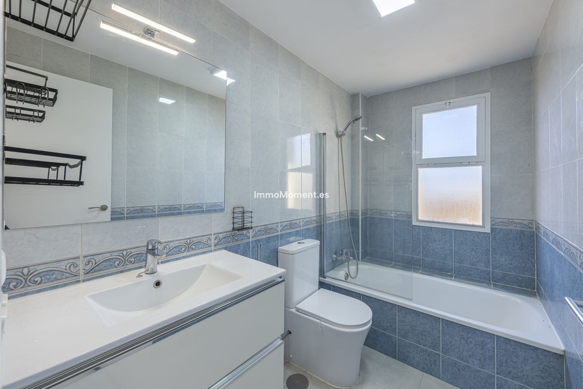 Resale - Townhouse - Estepona - Estepona Centro
