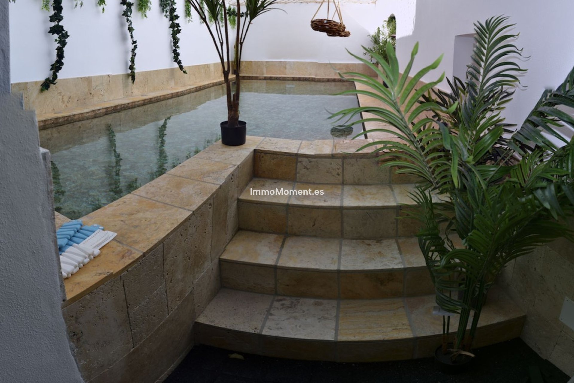 Resale - Townhouse - Estepona - Estepona Centro
