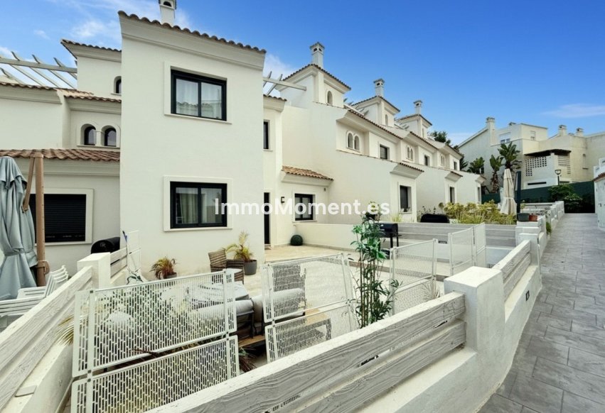 Resale - Townhouse - Estepona - New Golden Mile