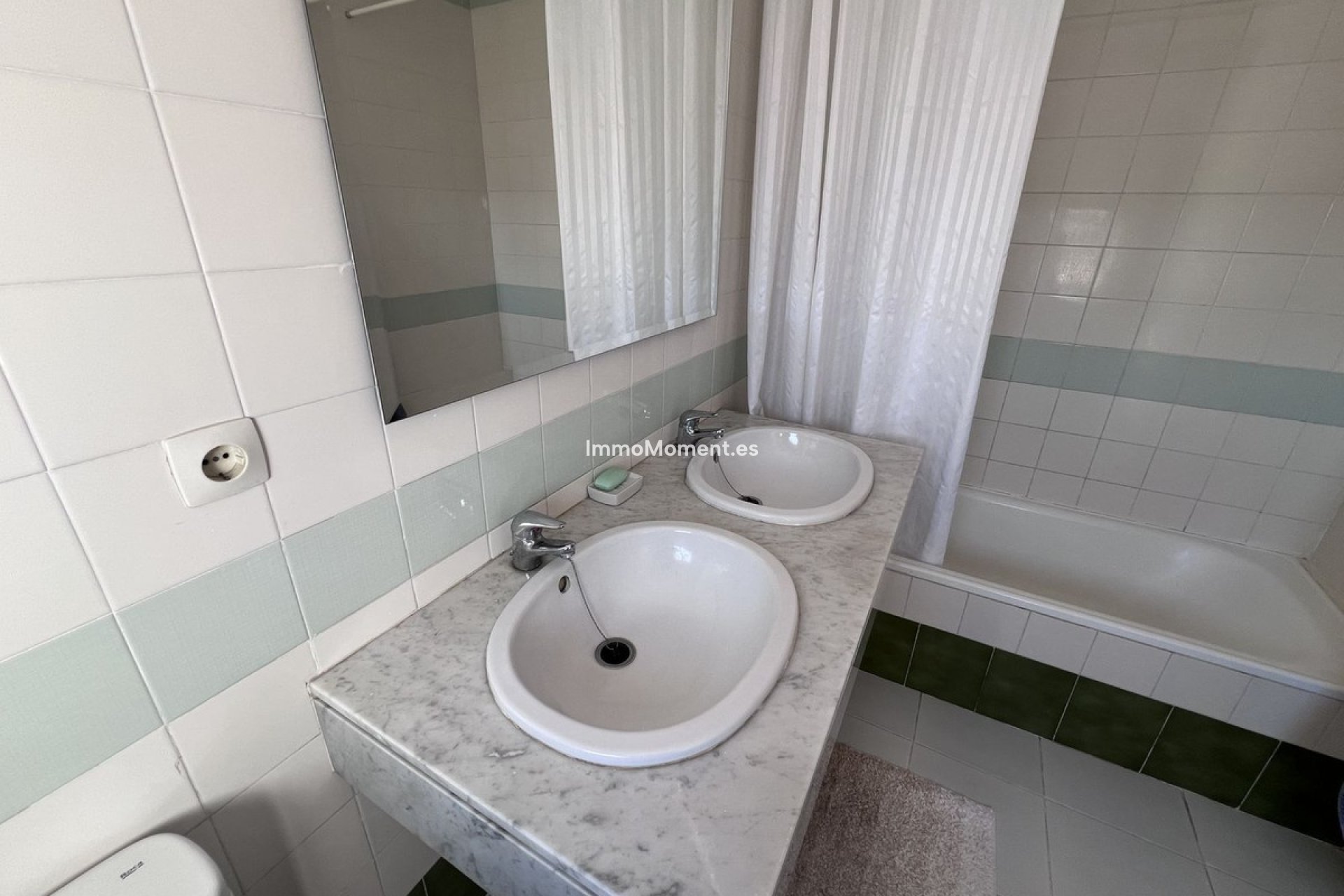 Resale - Townhouse - Estepona - New Golden Mile