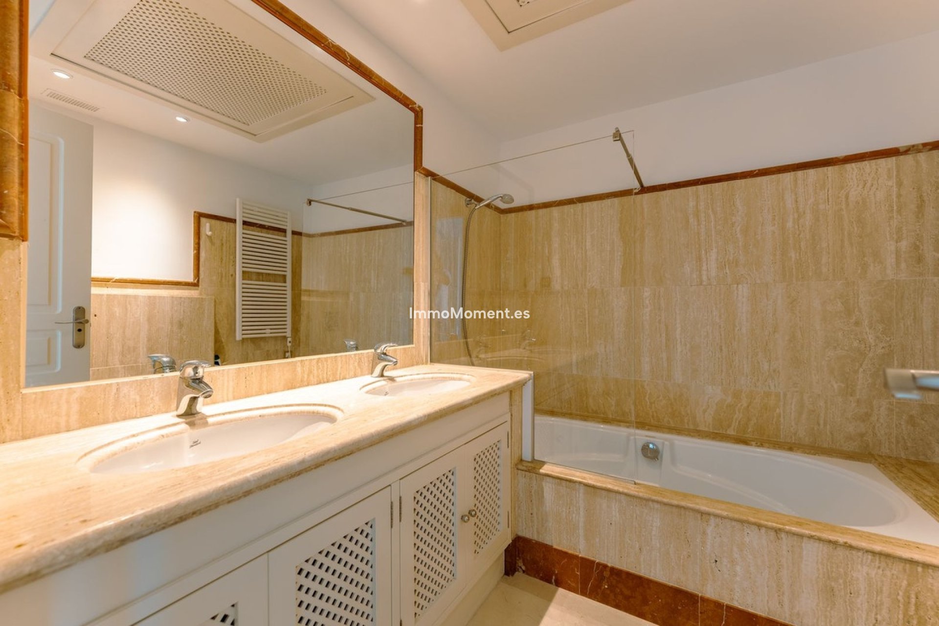 Resale - Townhouse - Estepona - New Golden Mile
