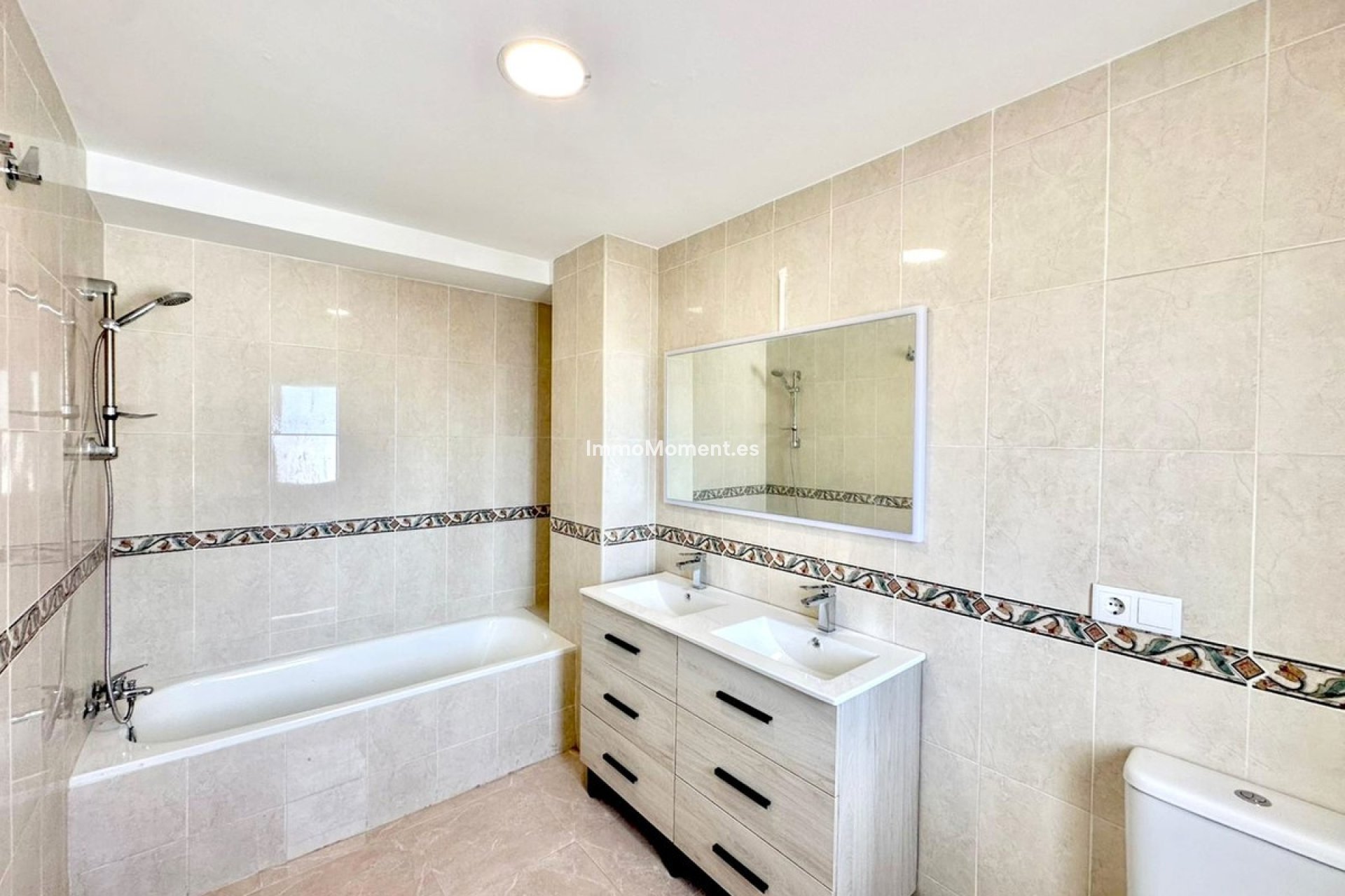 Resale - Townhouse - Fuengirola - Los Boliches