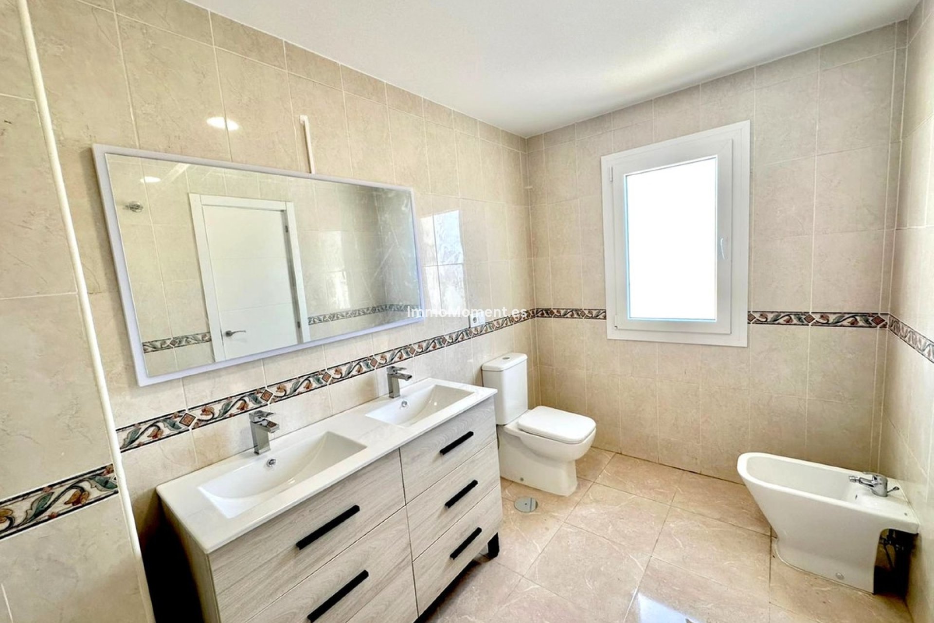 Resale - Townhouse - Fuengirola - Los Boliches