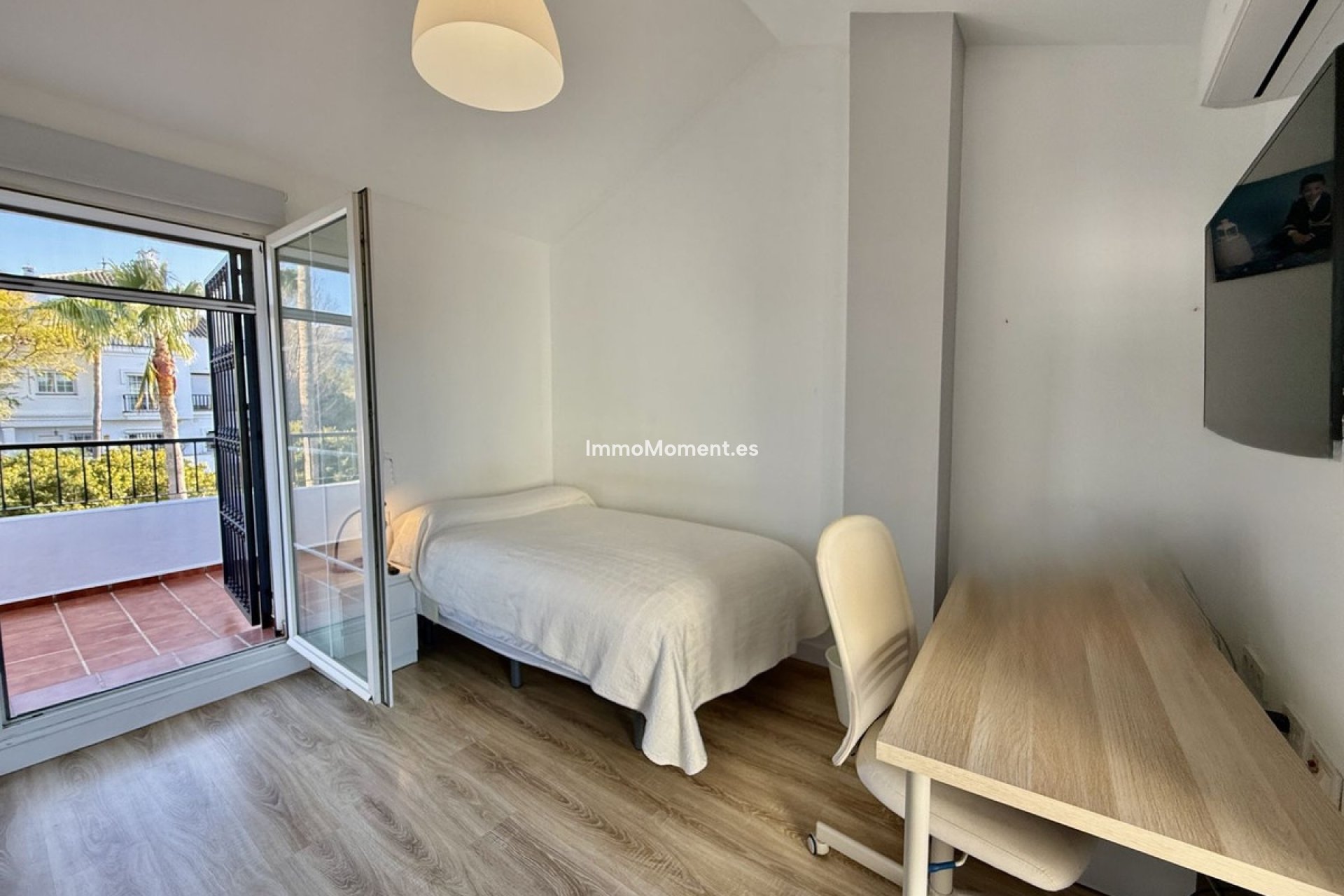 Resale - Townhouse - Inland  - Alhaurín de la Torre