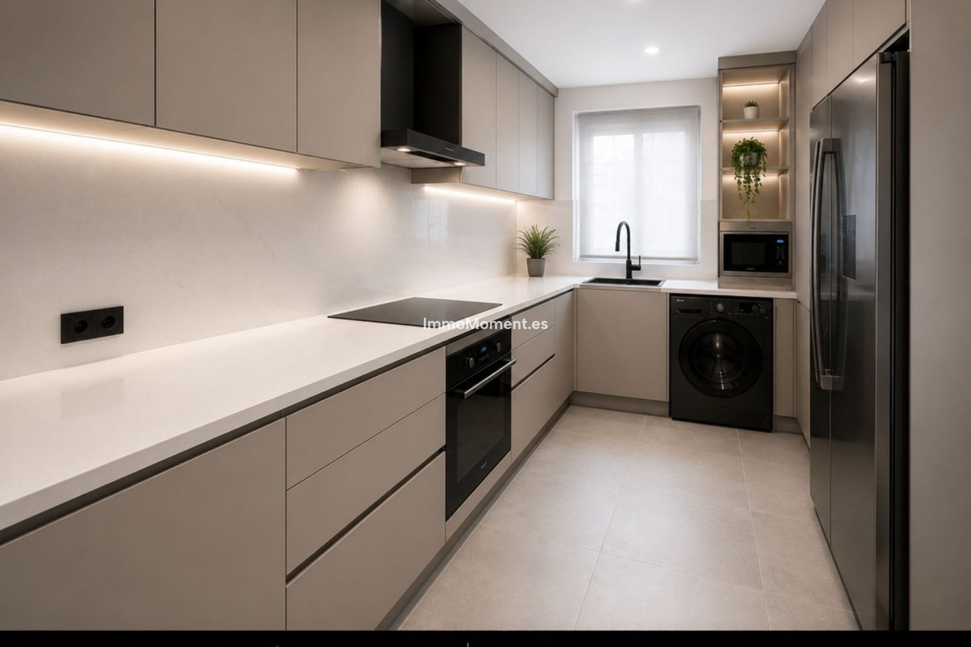 Resale - Townhouse - Inland  - Alhaurín de la Torre