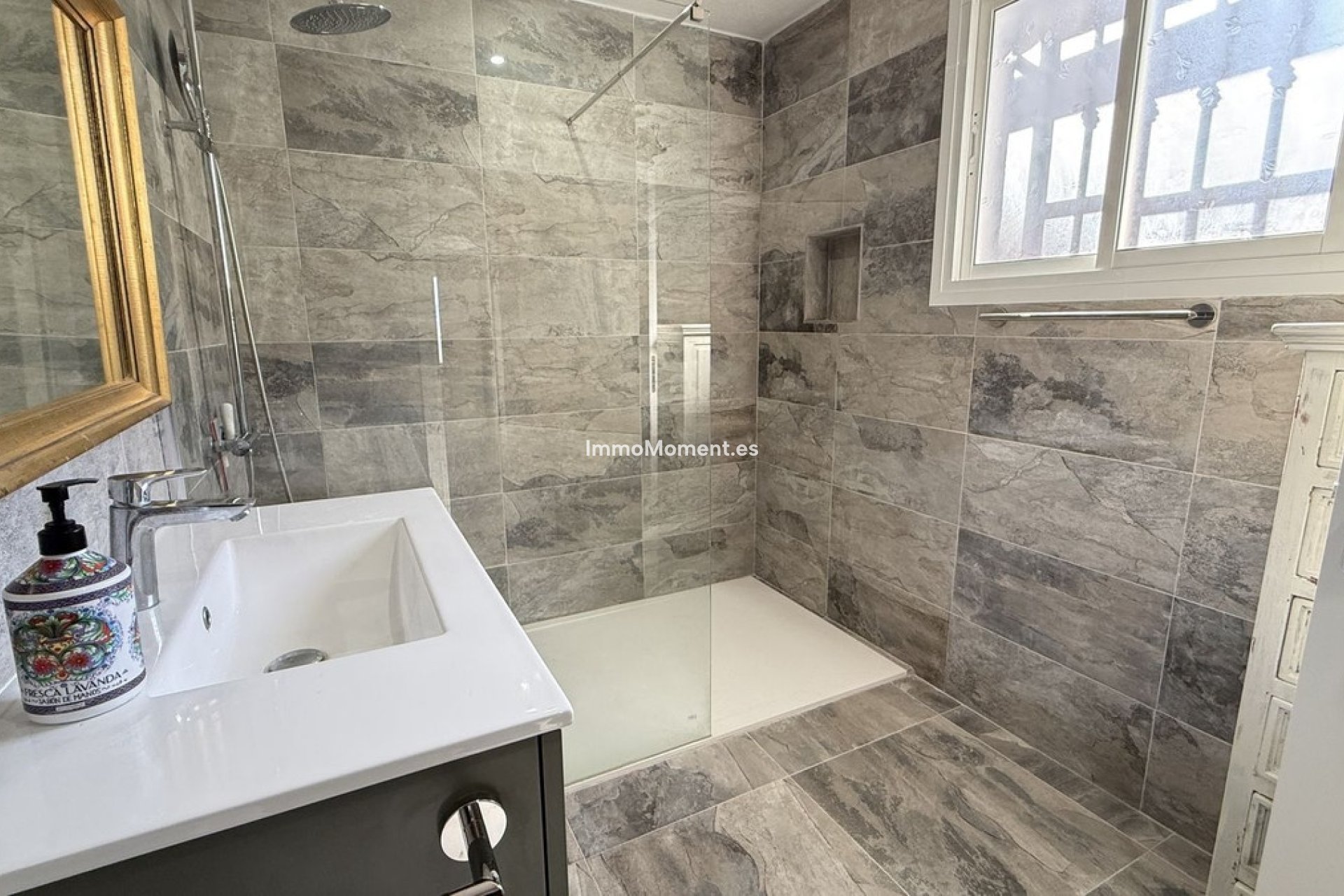 Resale - Townhouse - Inland  - Alhaurín el Grande Centro