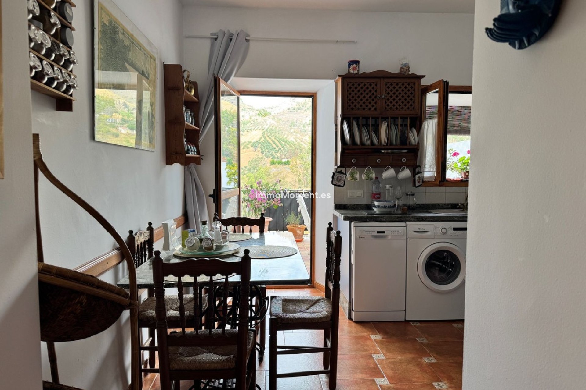 Resale - Townhouse - Inland  - Alora