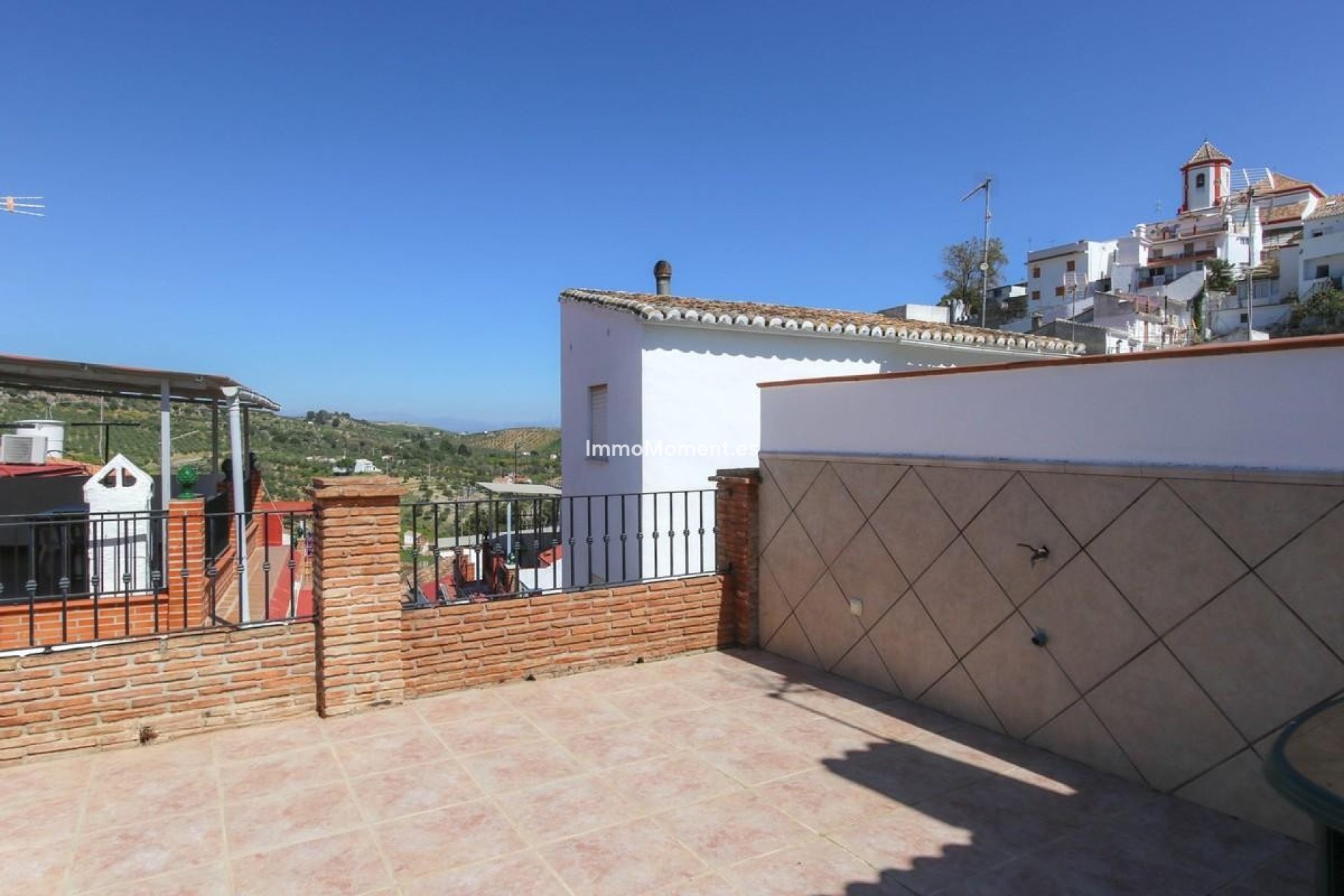 Resale - Townhouse - Inland  - Alozaina