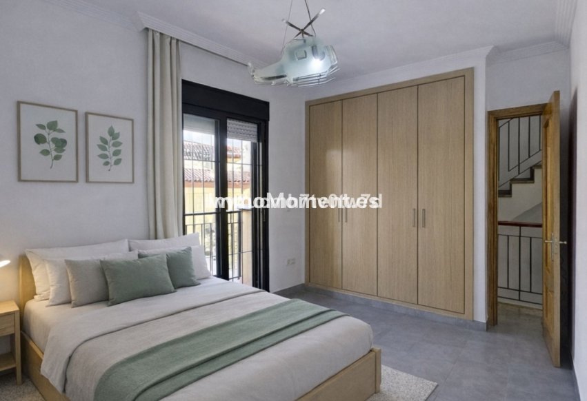 Resale - Townhouse - Inland  - Churriana