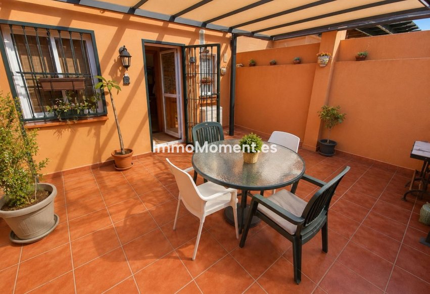 Resale - Townhouse - Inland  - Churriana