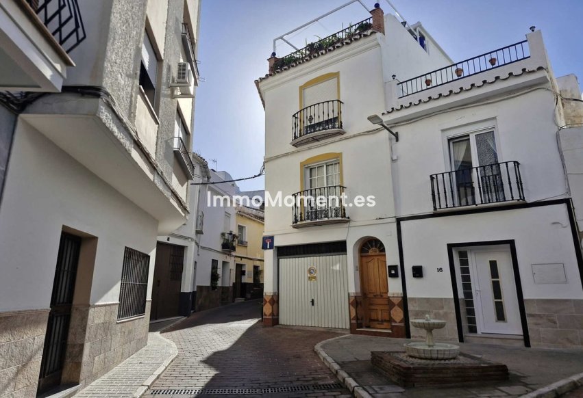 Resale - Townhouse - Inland  - Coín