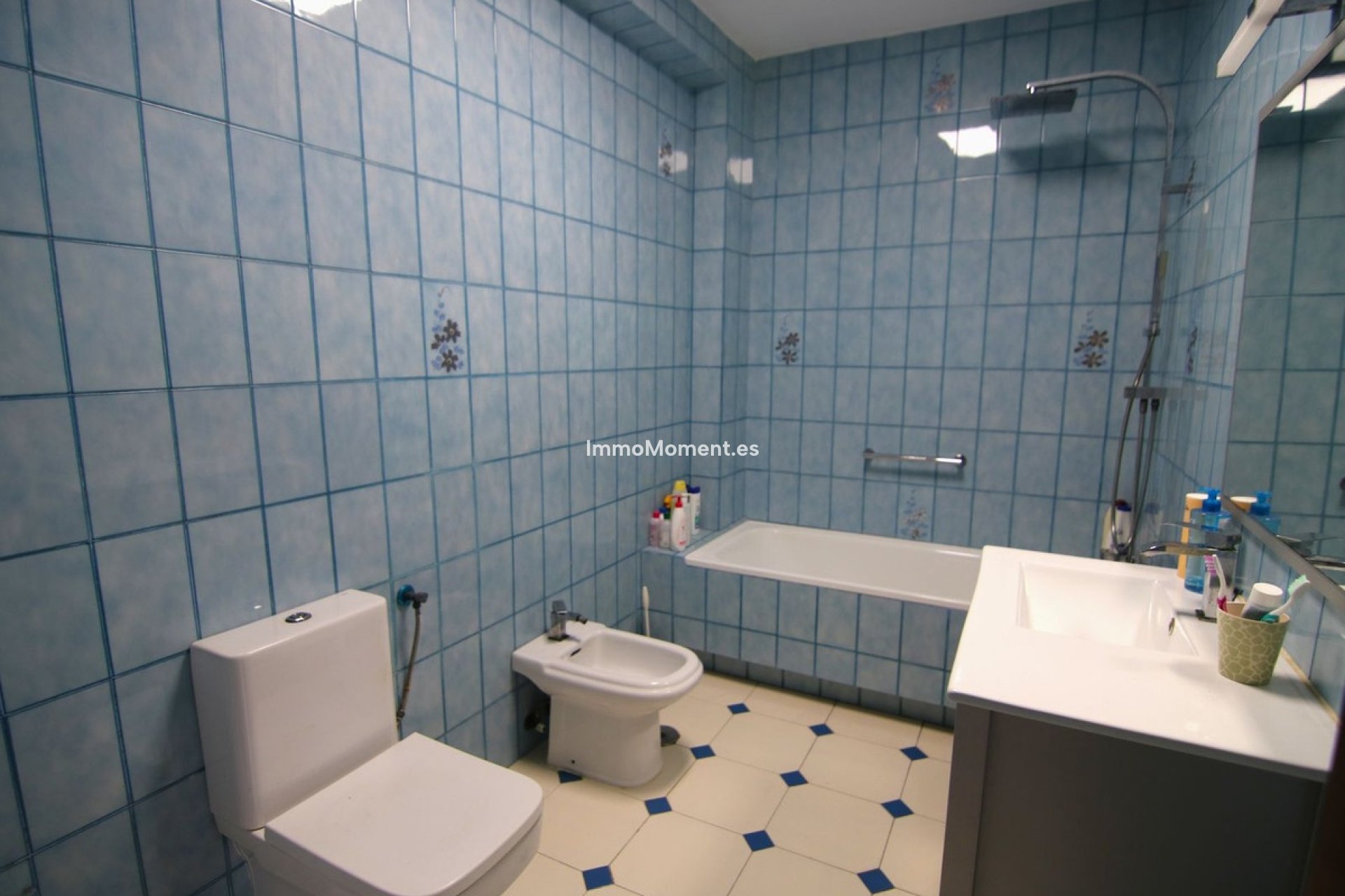 Resale - Townhouse - Inland  - Coín