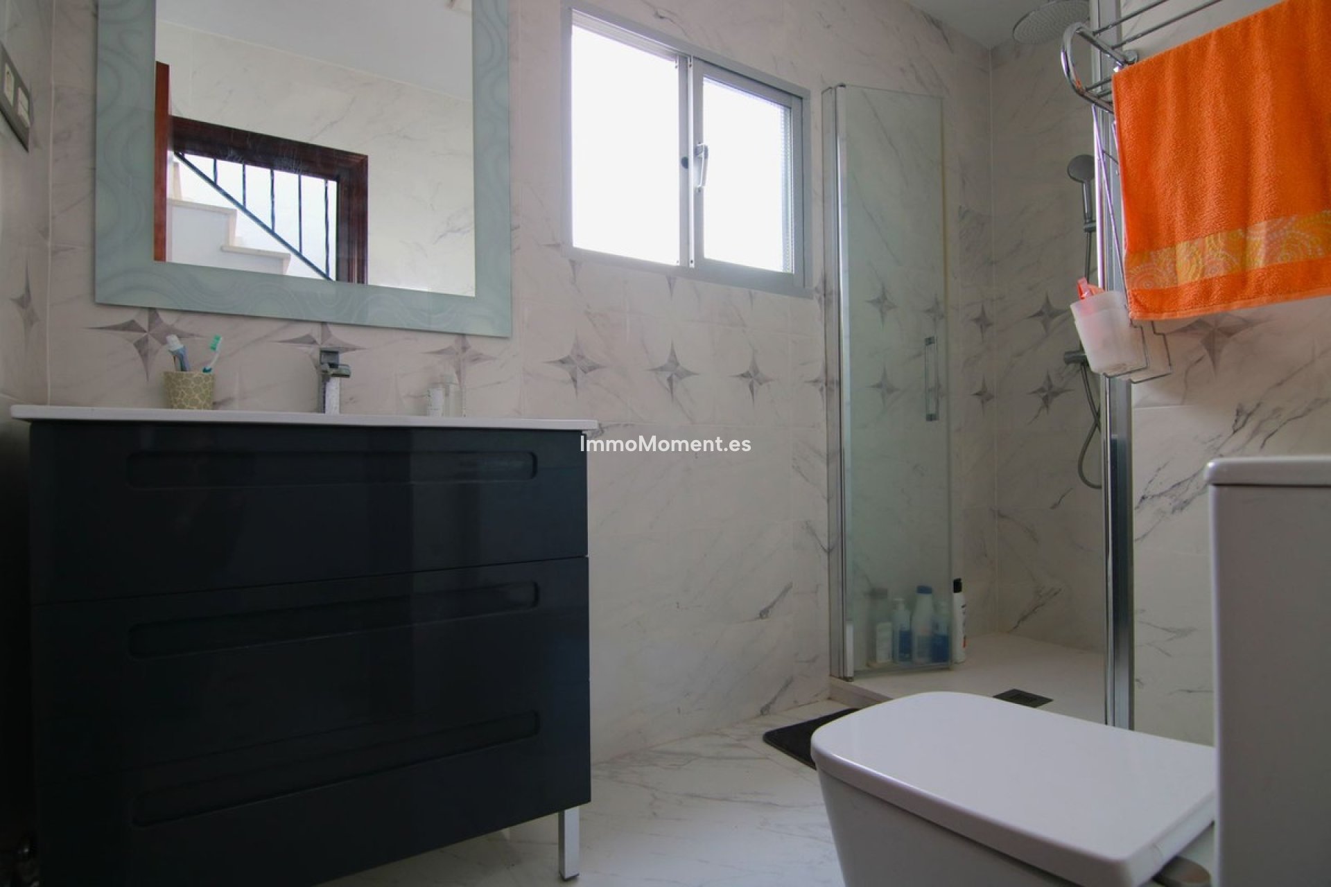 Resale - Townhouse - Inland  - Coín