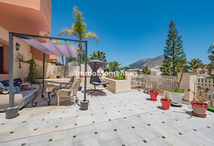 Resale - Townhouse - Inland  - Coín