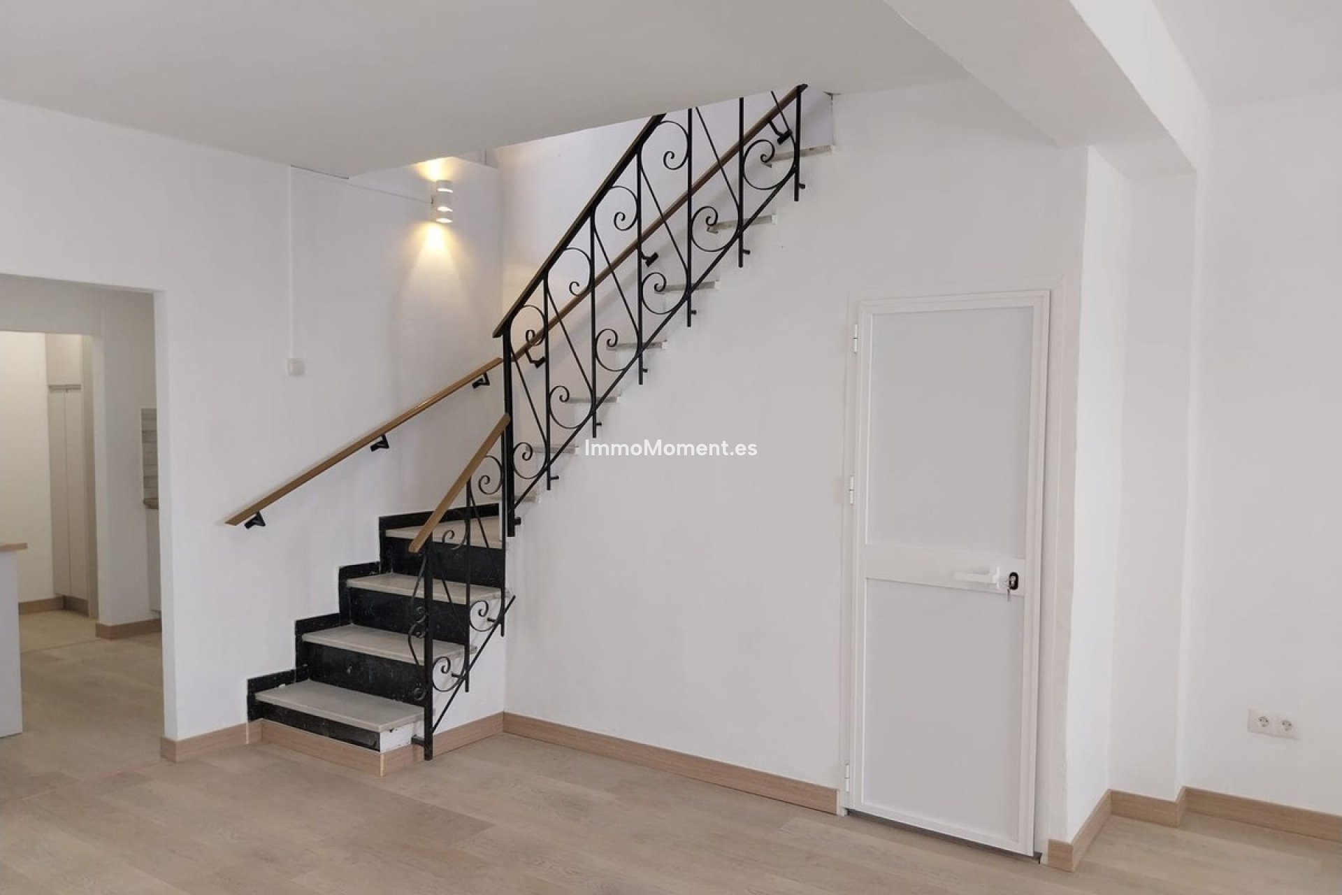 Resale - Townhouse - Inland  - Coín