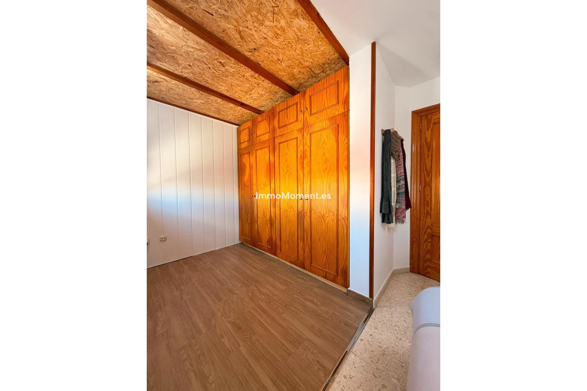 Resale - Townhouse - Inland  - Coín