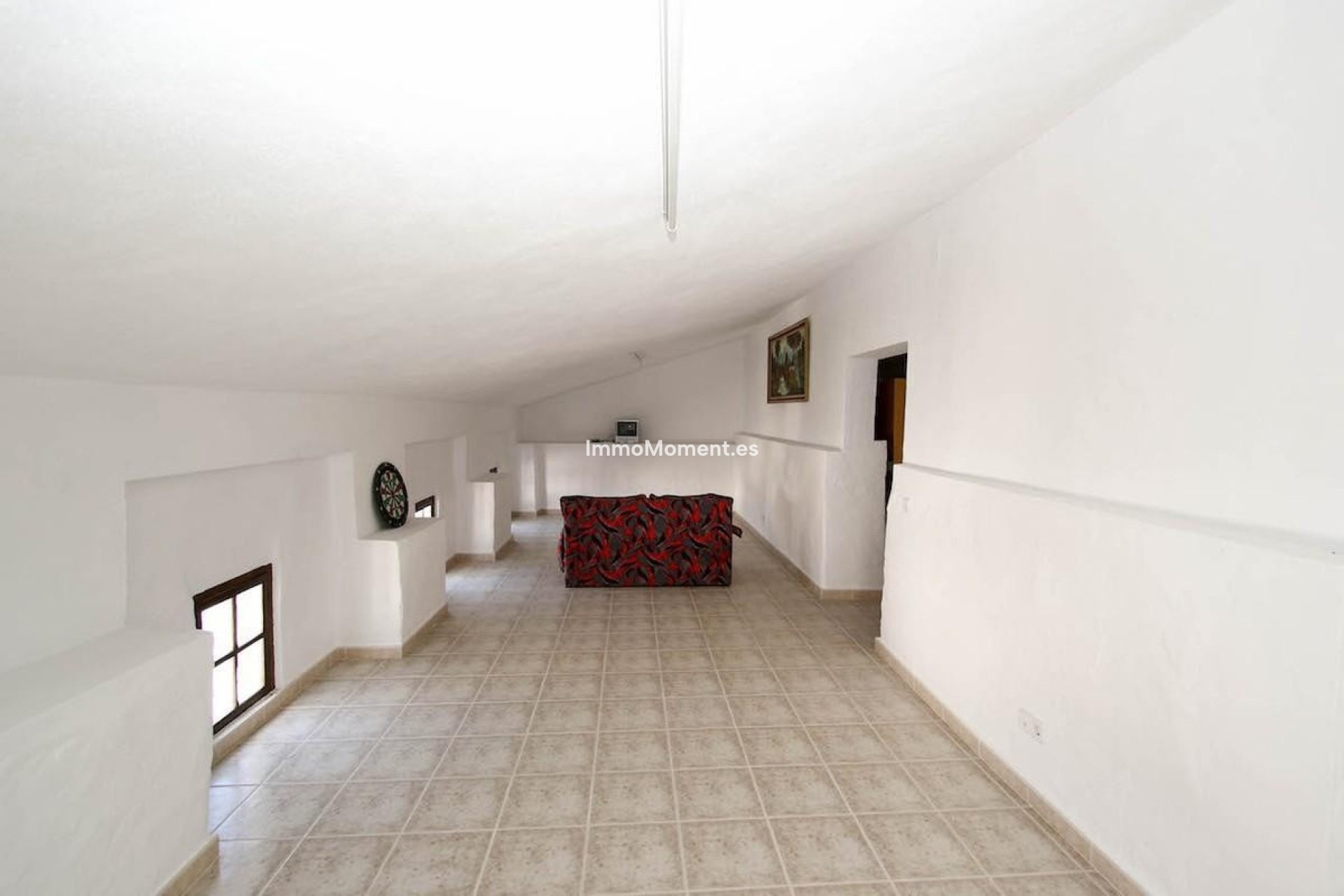 Resale - Townhouse - Inland  - Guaro
