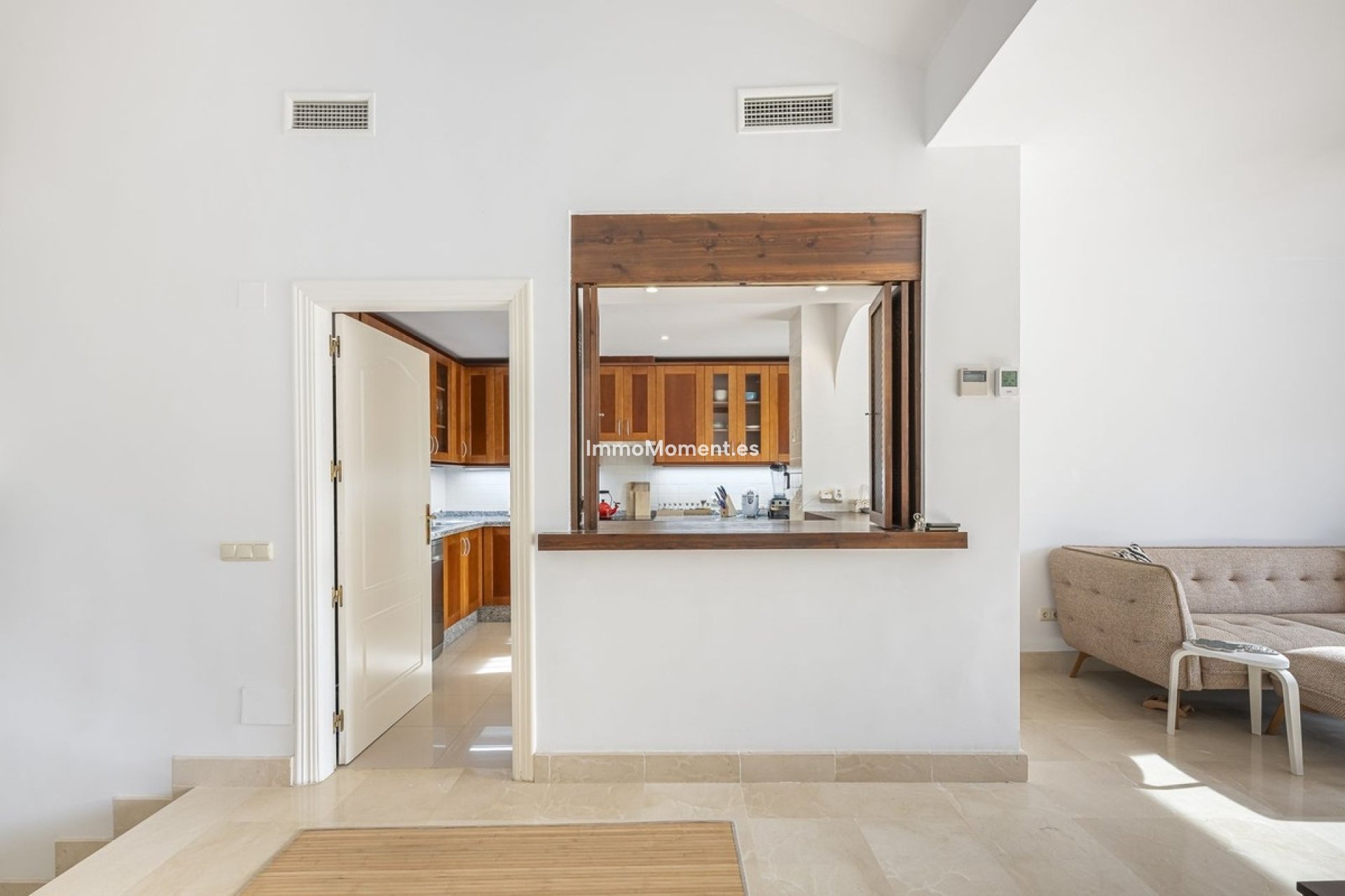 Resale - Townhouse - Inland  - Istán