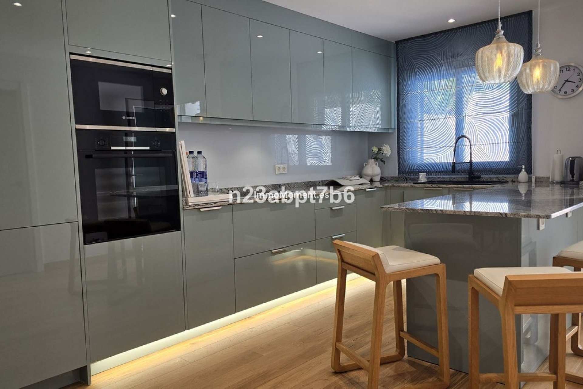 Resale - Townhouse - Inland  - Istán