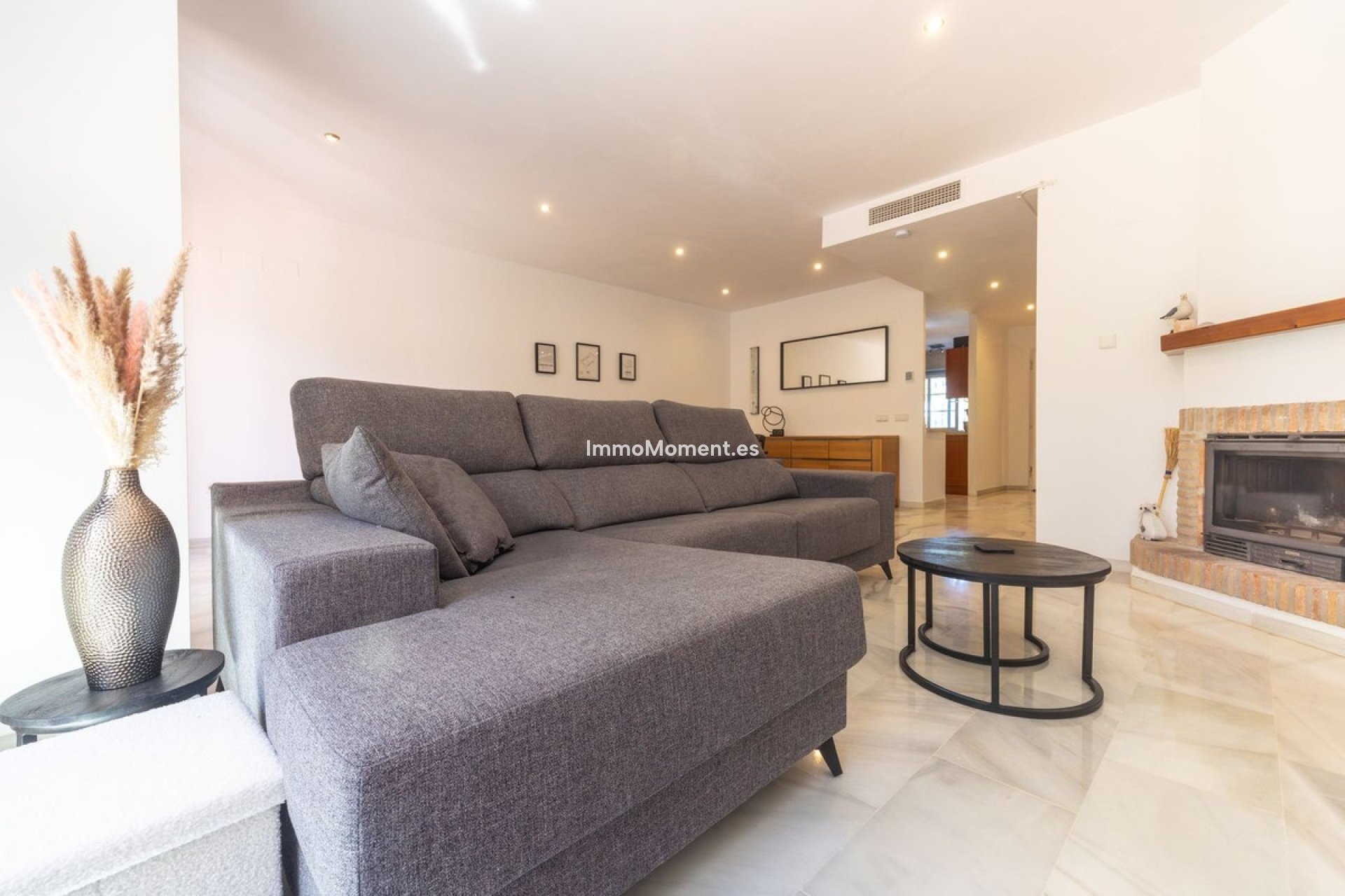 Resale - Townhouse - Inland  - Lauro Golf