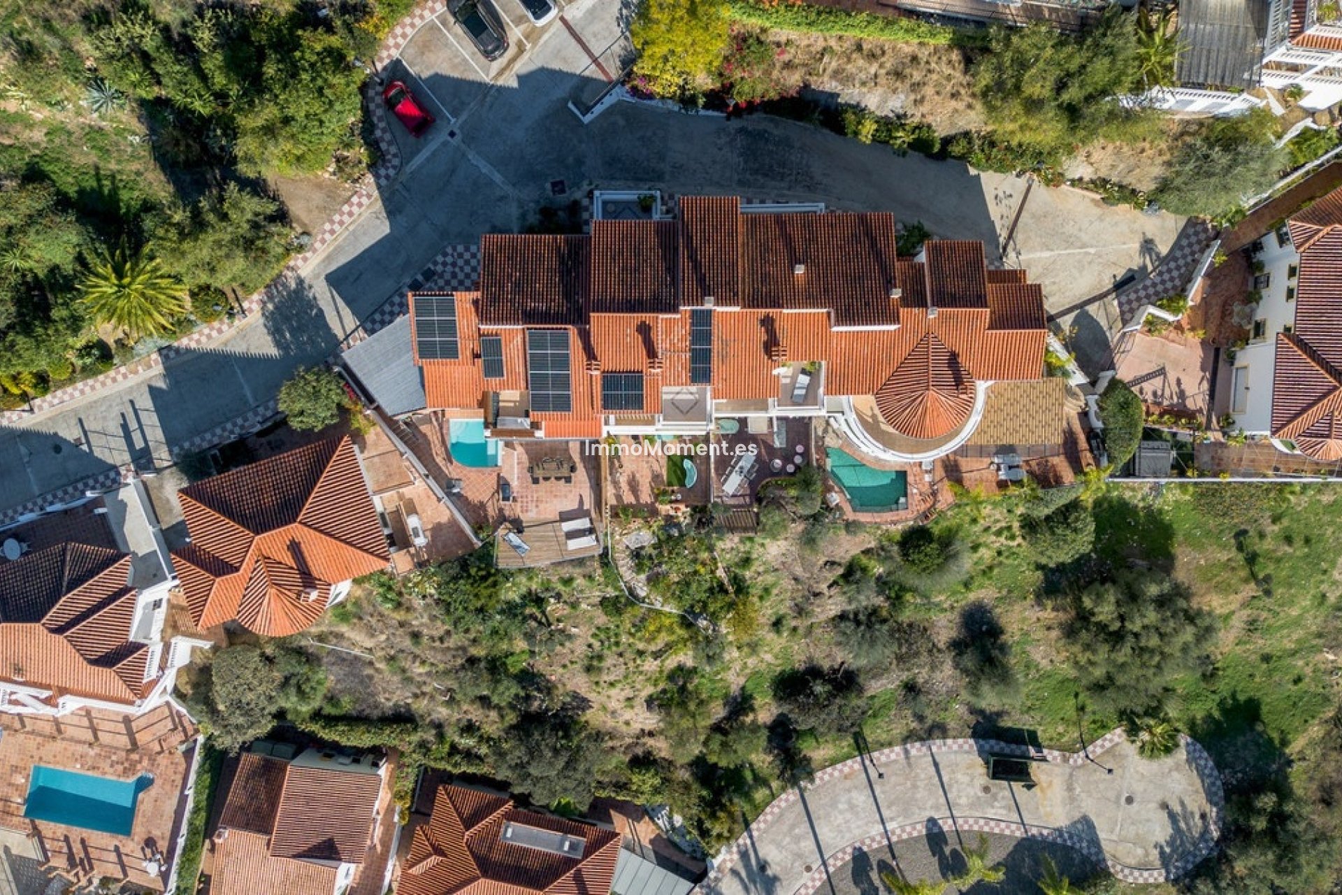 Resale - Townhouse - Inland  - Monda