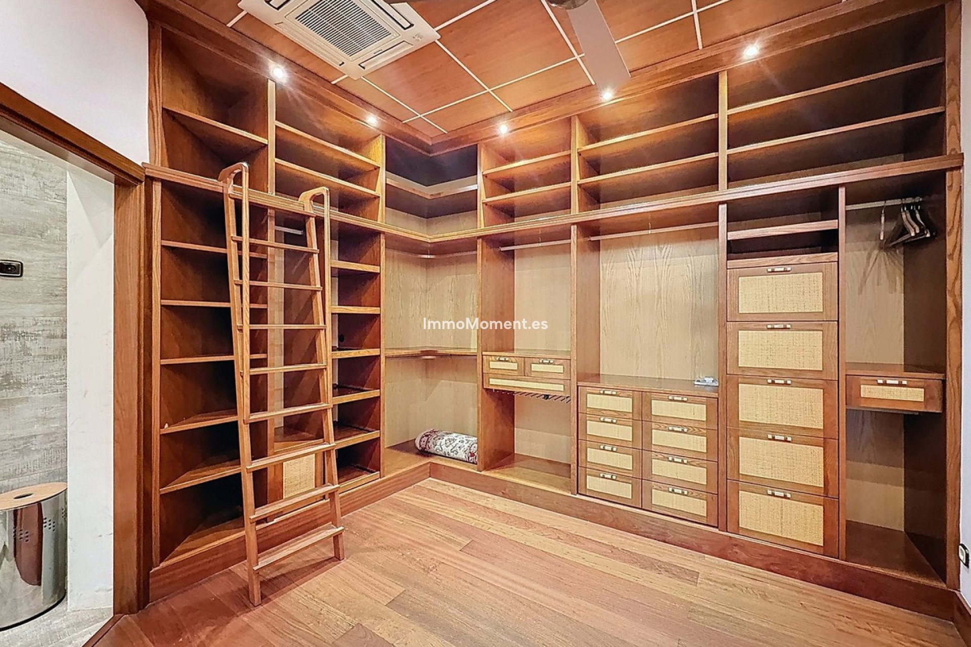 Resale - Townhouse - Málaga - Málaga Este