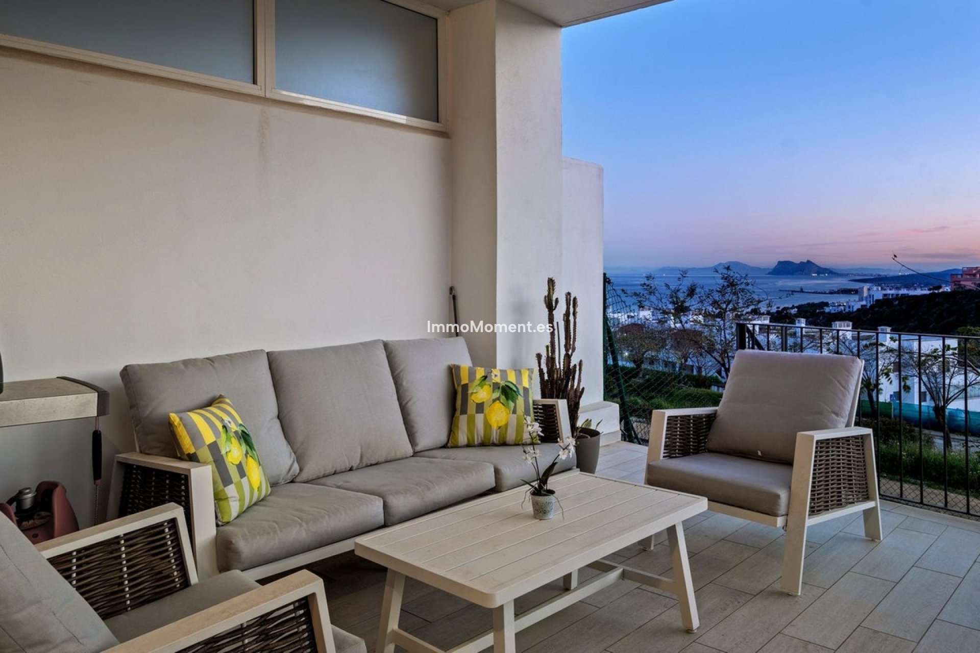 Resale - Townhouse - Manilva