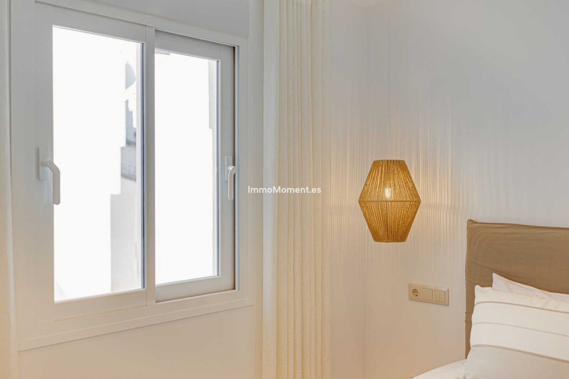 Resale - Townhouse - Marbella - Altos de los Monteros