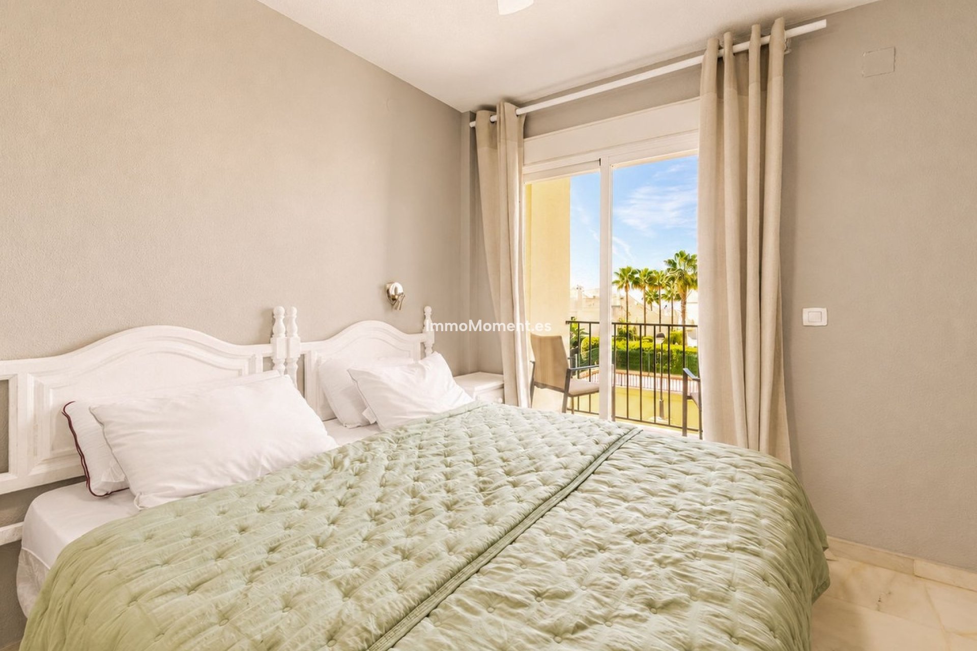 Resale - Townhouse - Marbella - Costabella