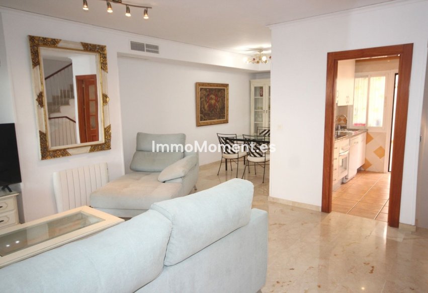 Resale - Townhouse - Marbella - Costabella