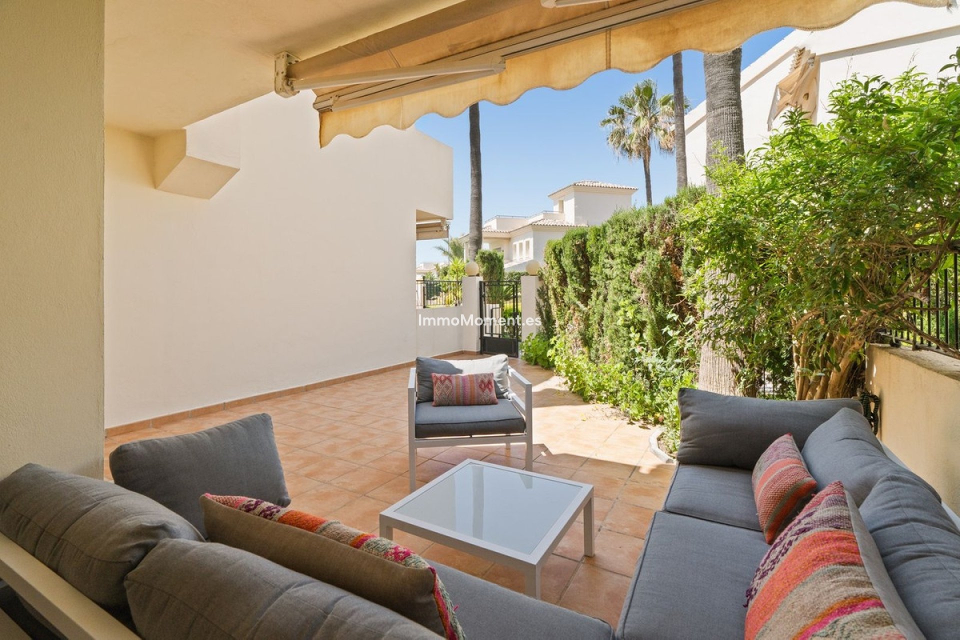 Resale - Townhouse - Marbella - Costabella