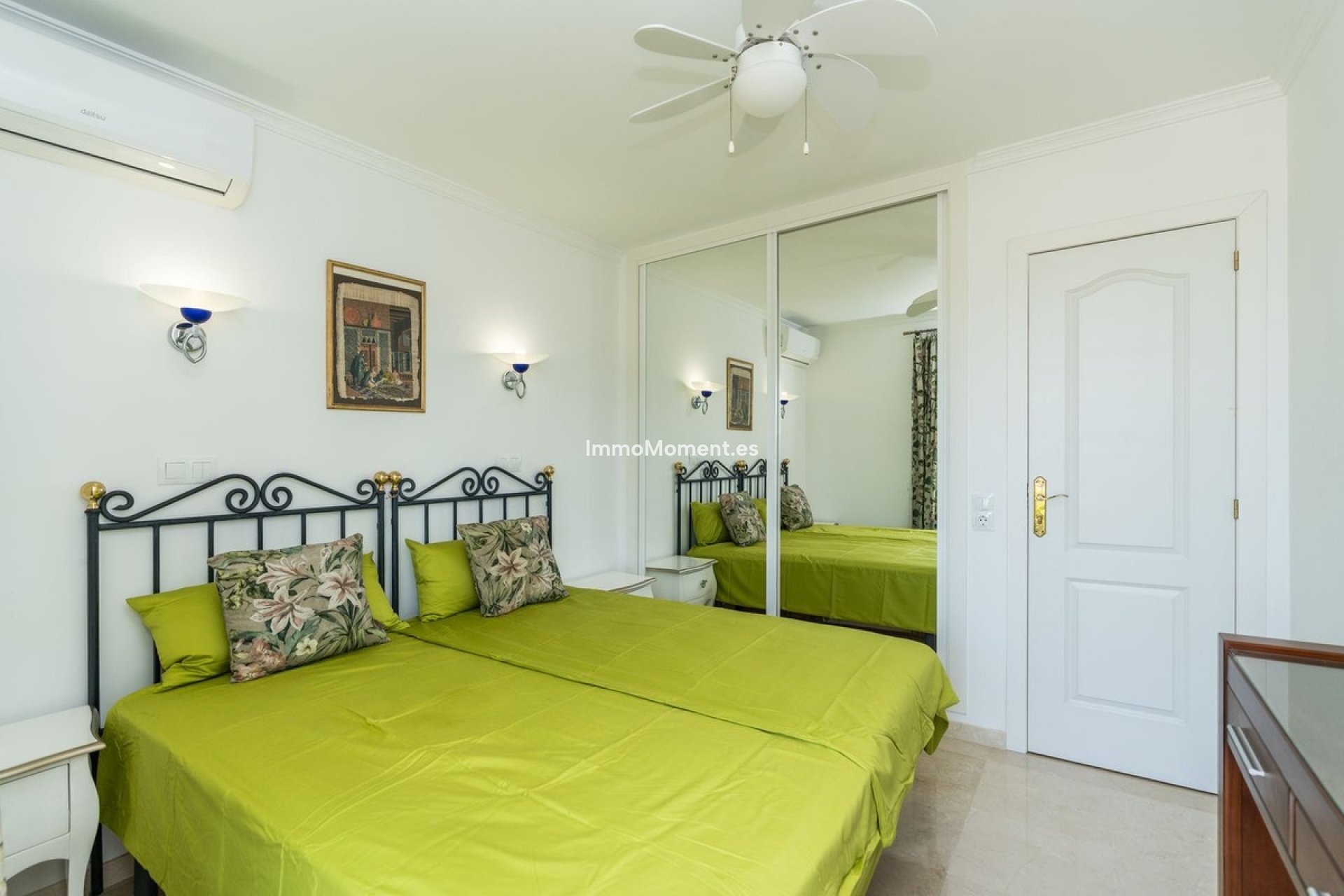 Resale - Townhouse - Marbella - Costabella