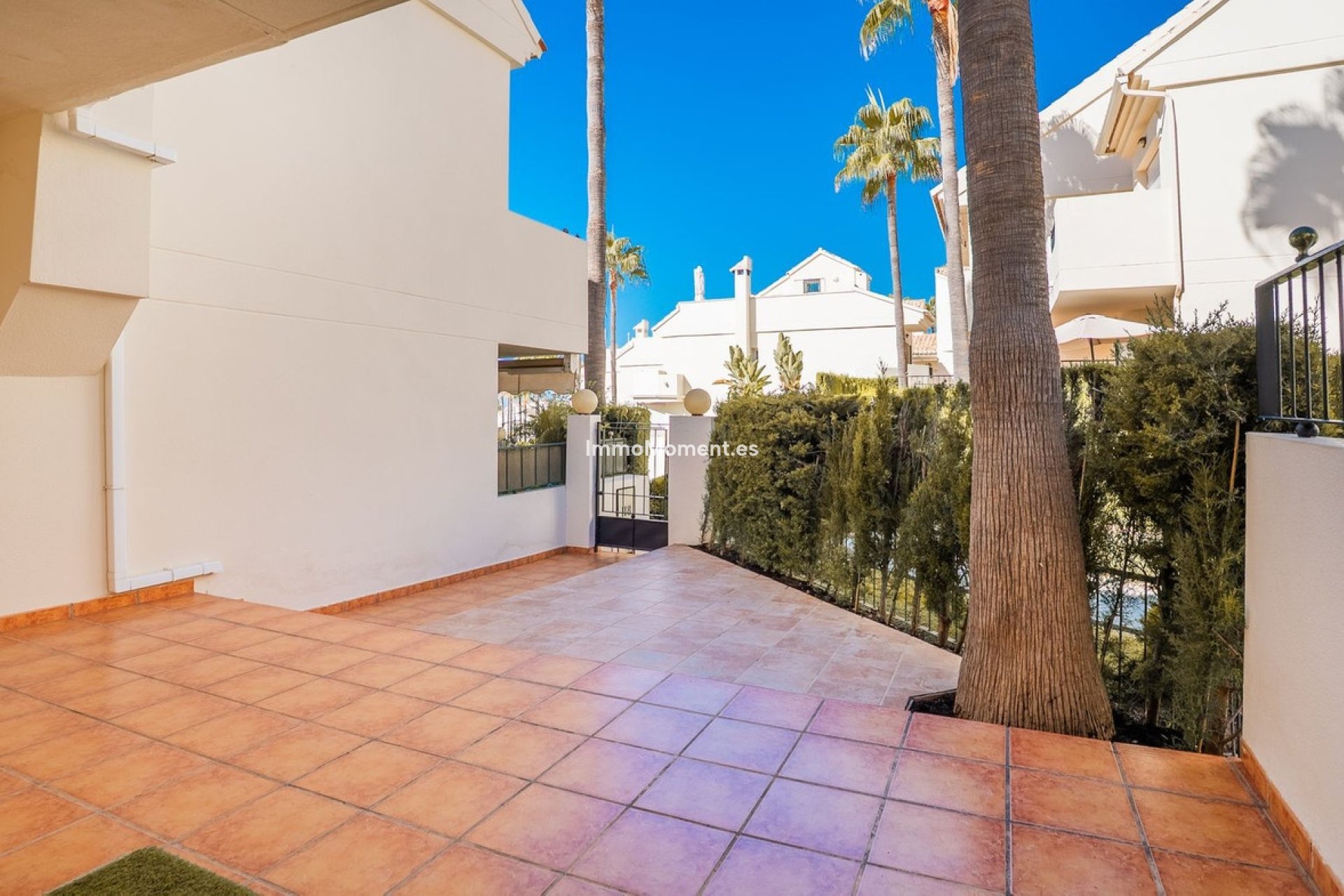 Resale - Townhouse - Marbella - El Rosario