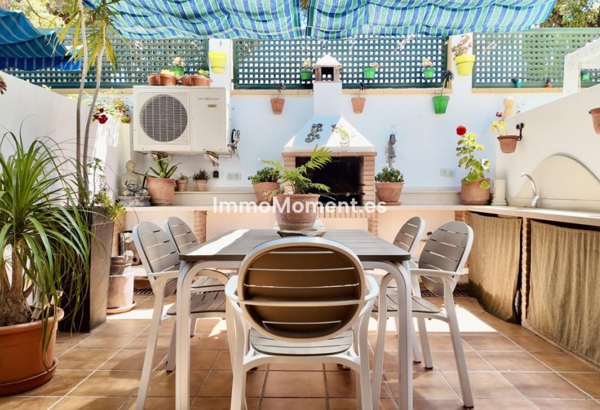 Resale - Townhouse - Marbella - Elviria