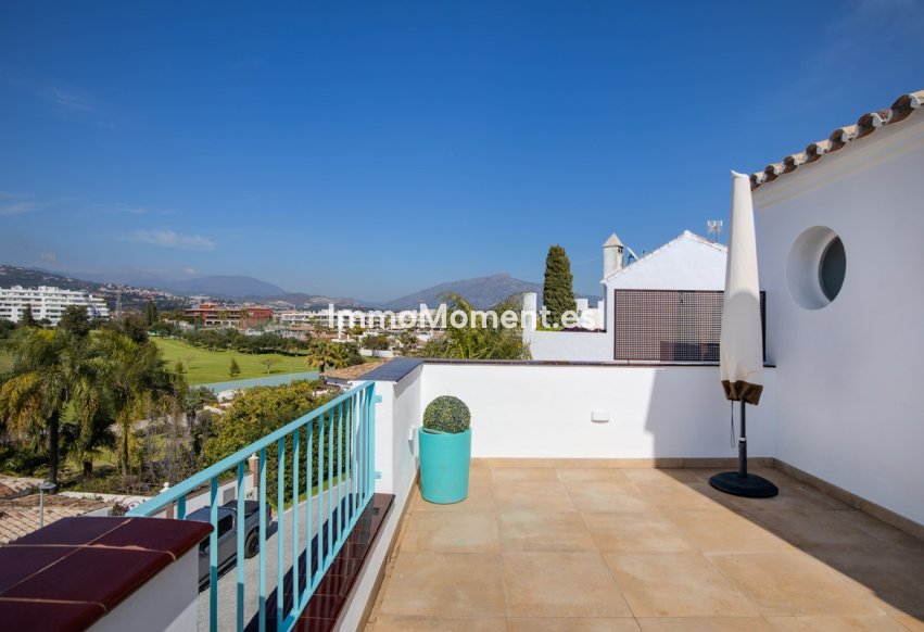 Resale - Townhouse - Marbella - Guadalmina Alta