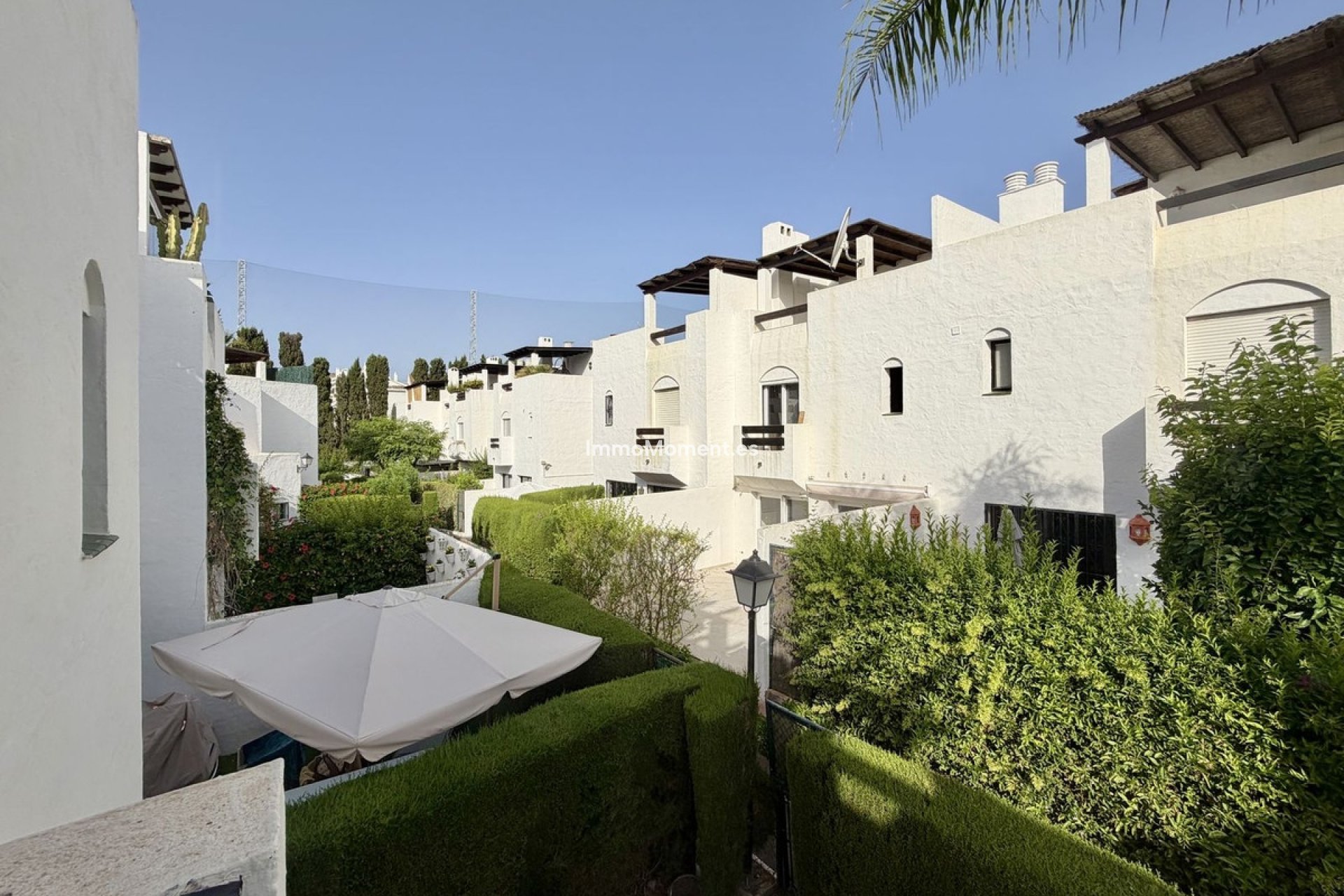 Resale - Townhouse - Marbella - Guadalmina Baja