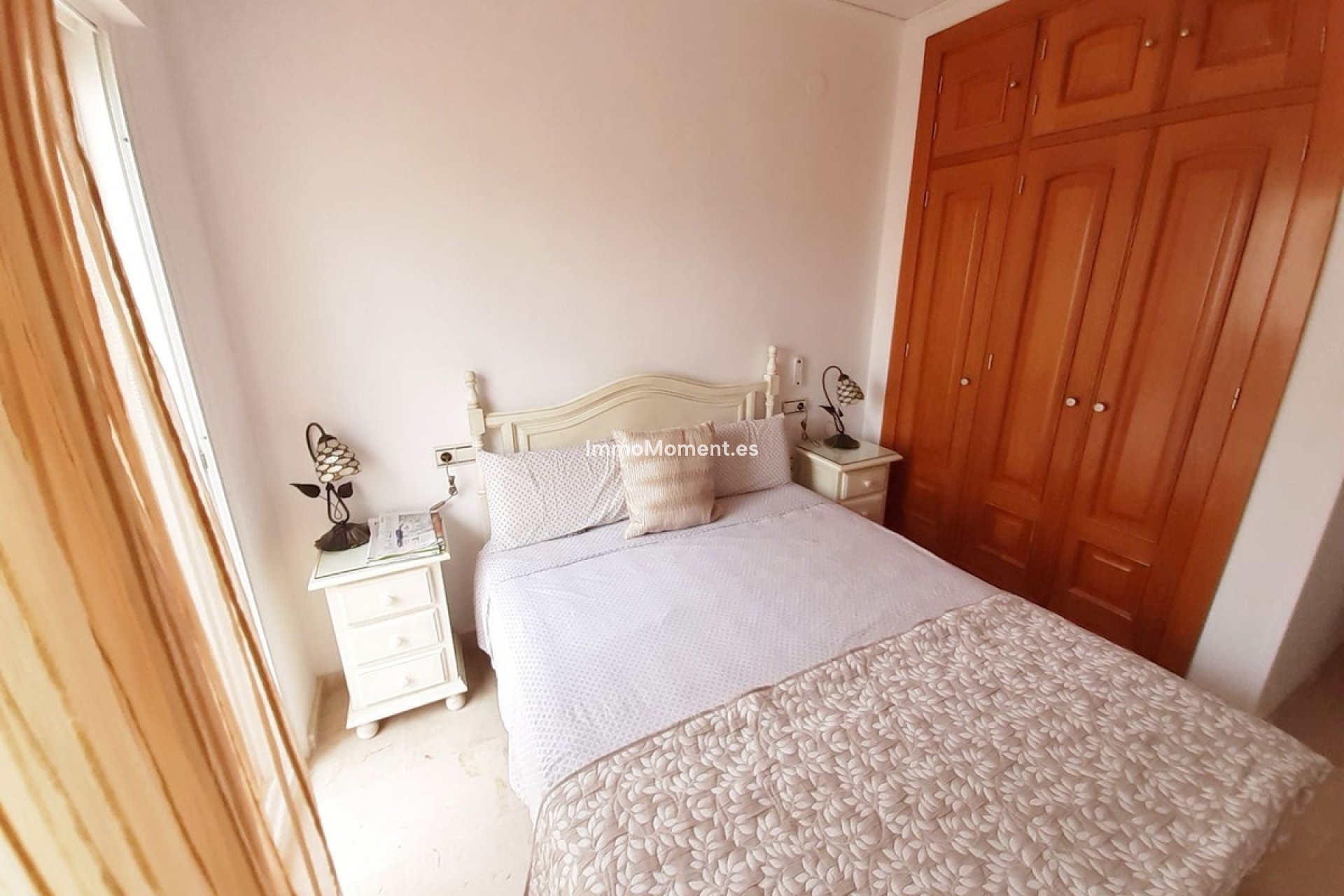 Resale - Townhouse - Marbella - Las Chapas