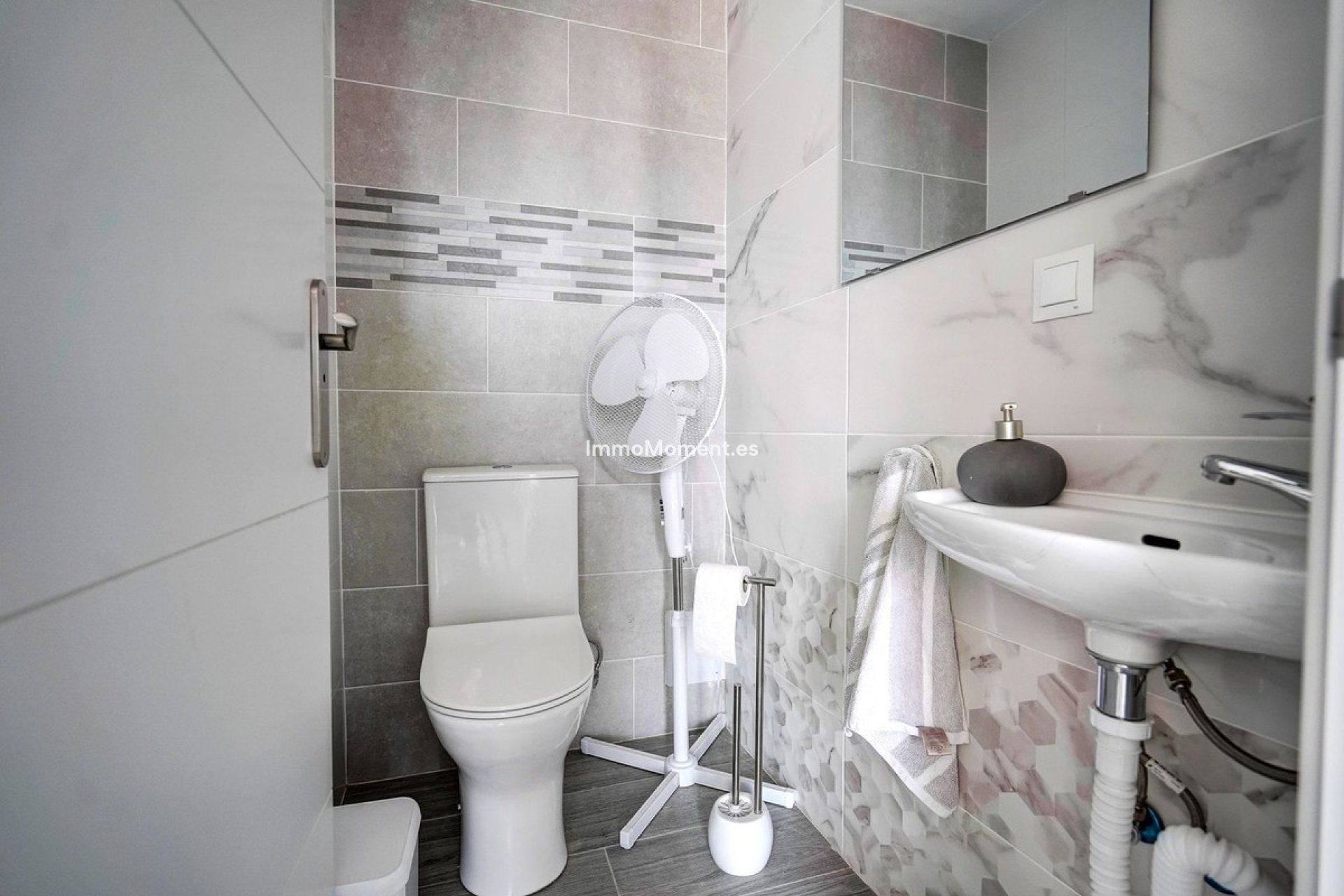Resale - Townhouse - Marbella - Las Chapas