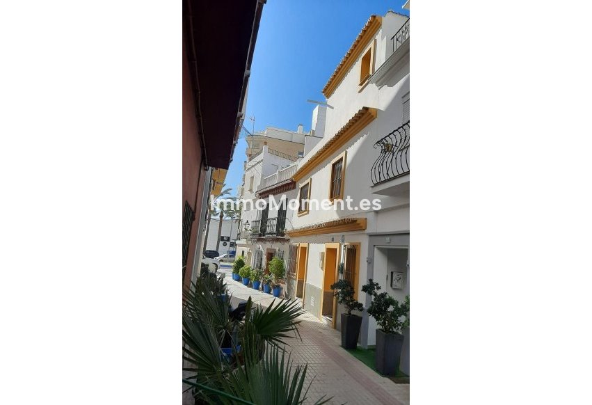 Resale - Townhouse - Marbella - Marbella Centro