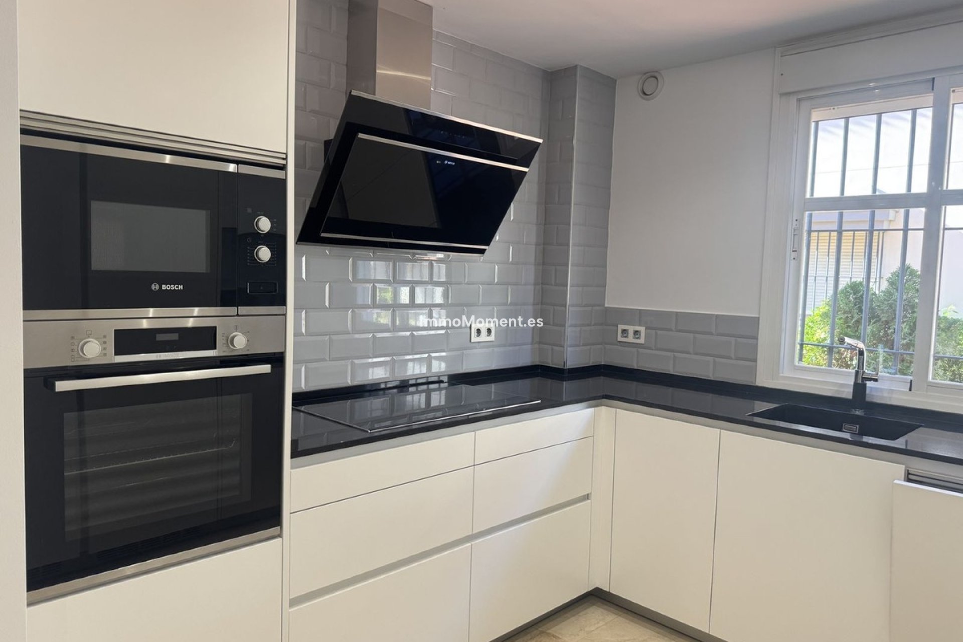 Resale - Townhouse - Marbella - Marbella Centro